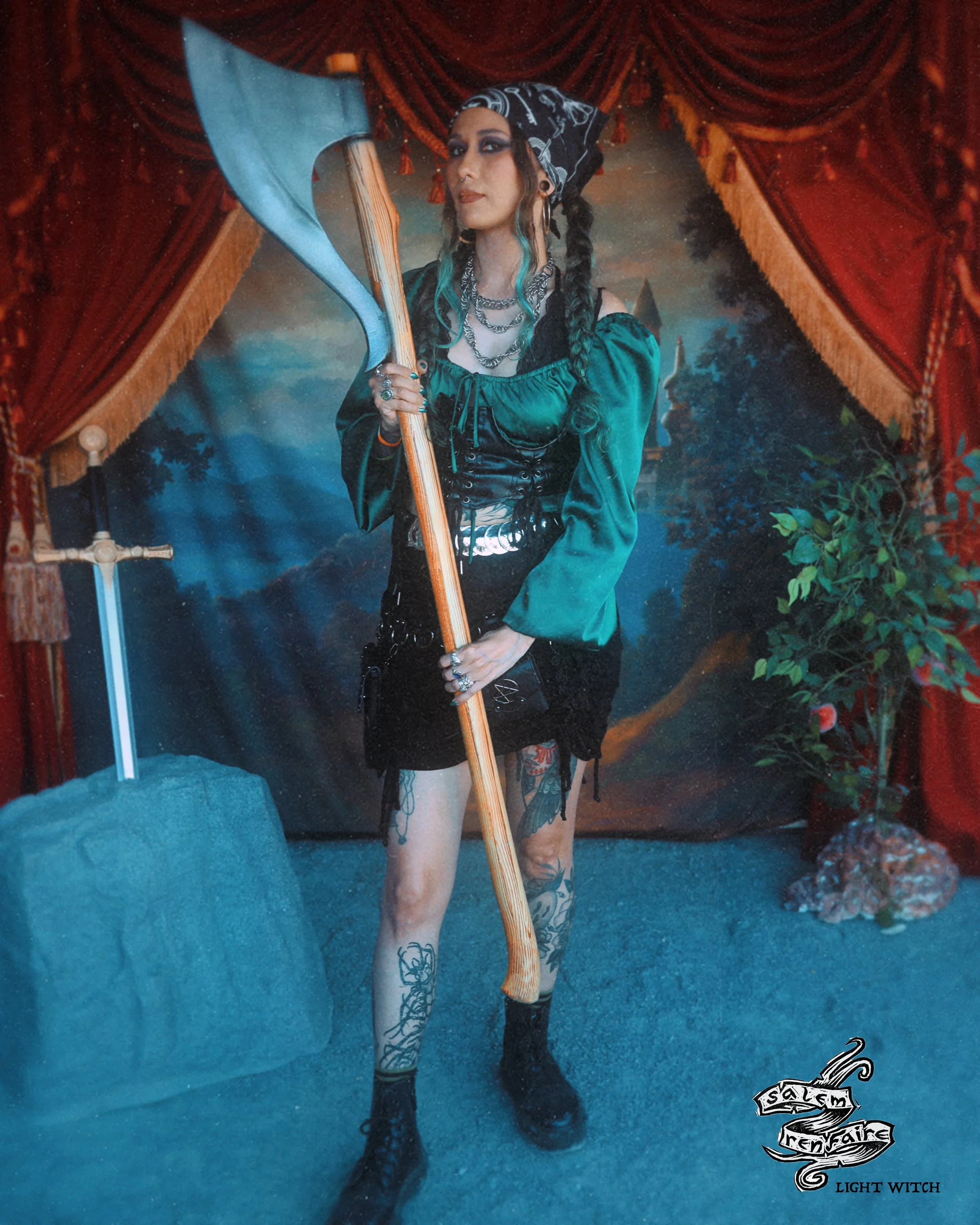 Lightwitch-115.jpg