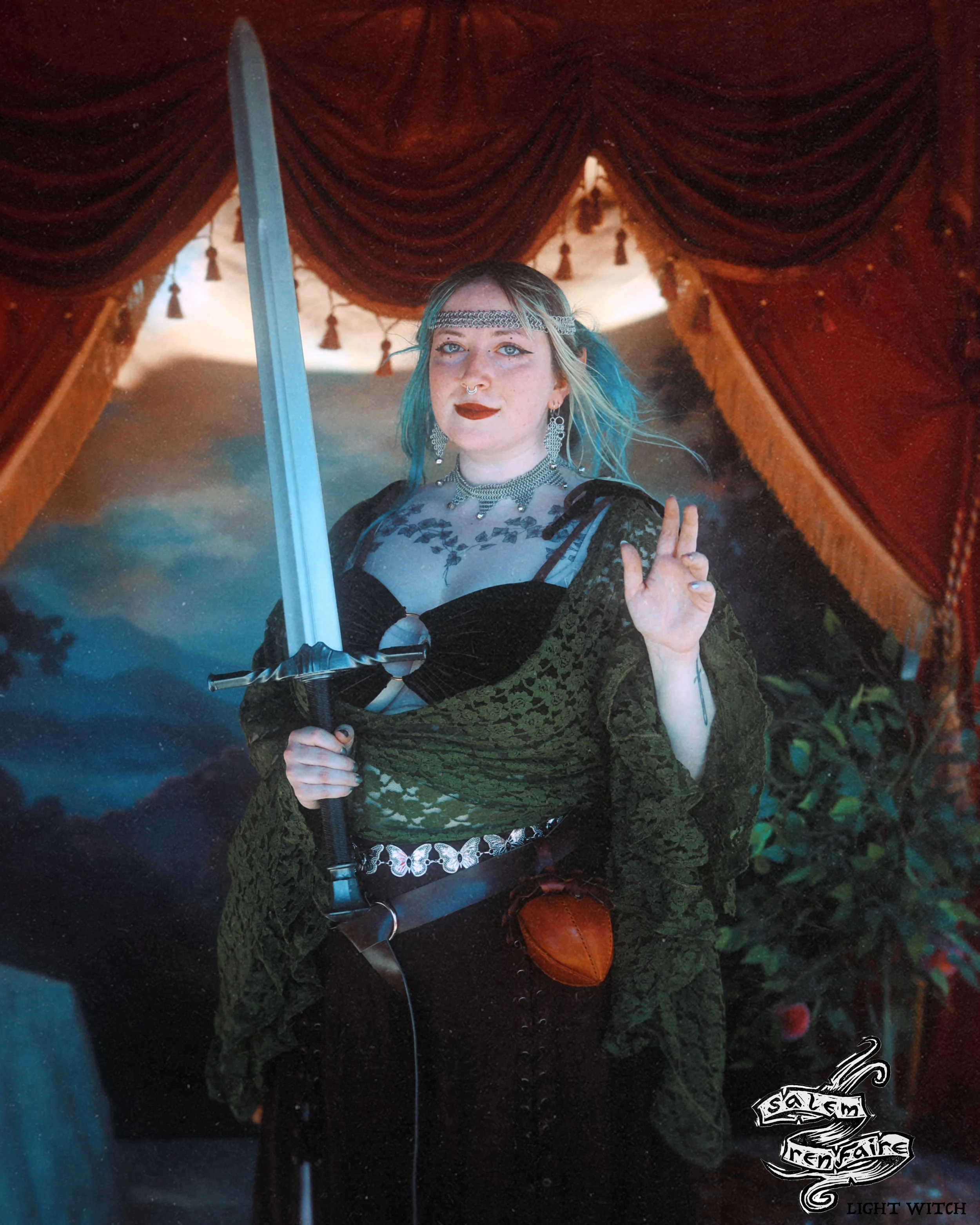 Lightwitch-145.jpg