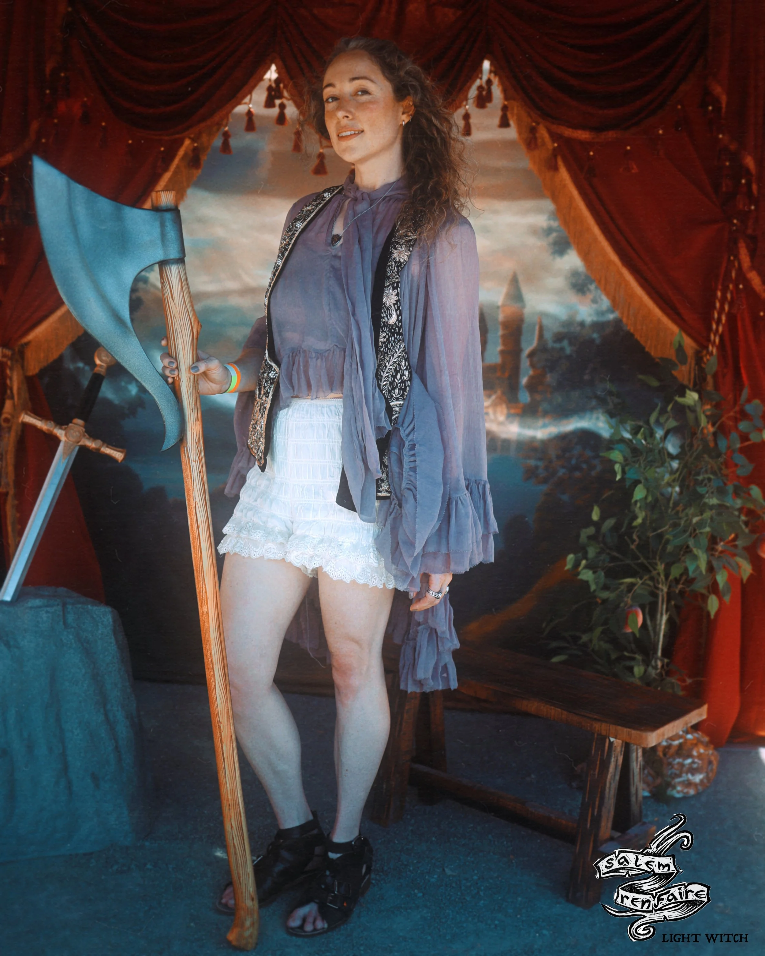 Lightwitch-209.jpg