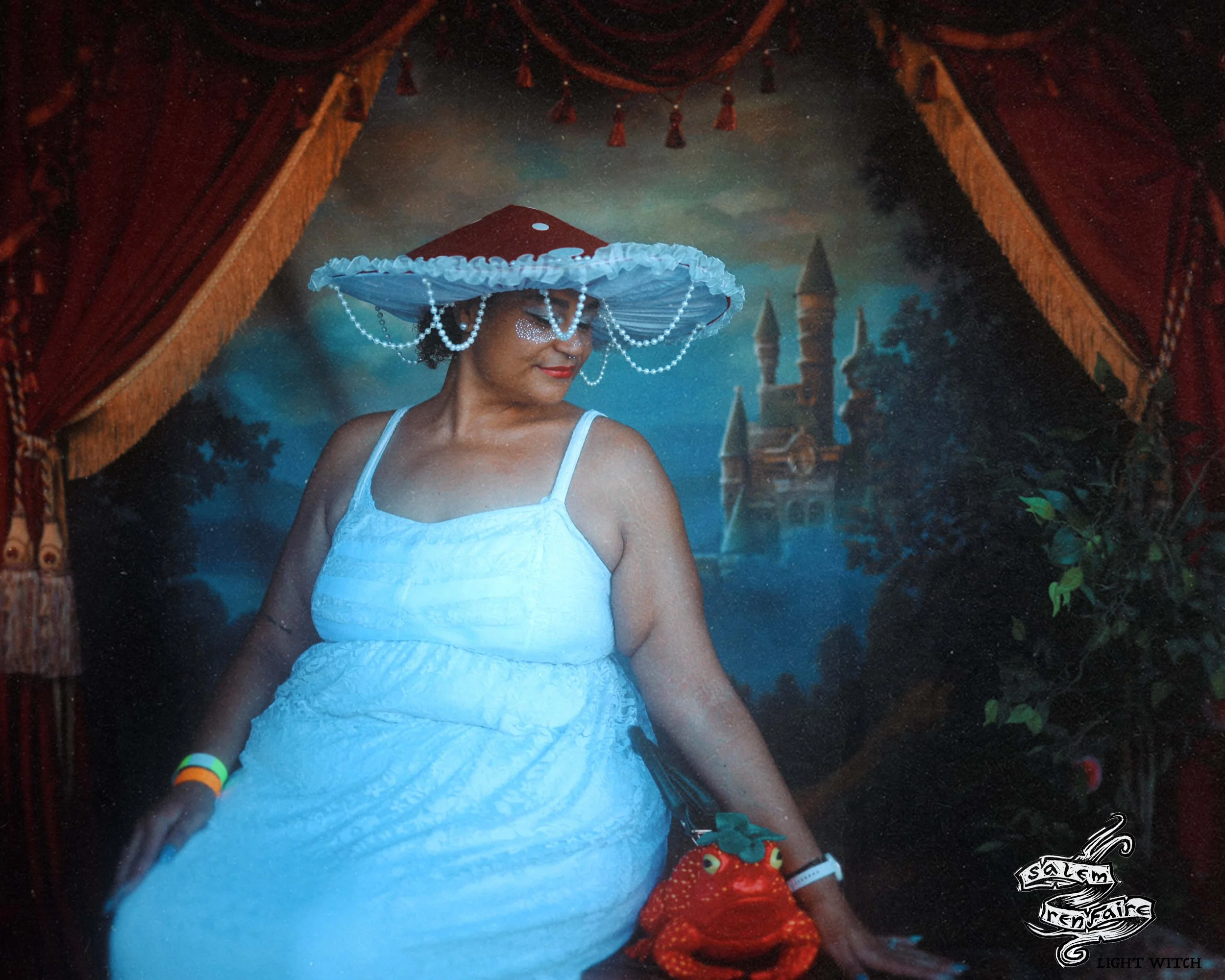 Lightwitch-83.jpg