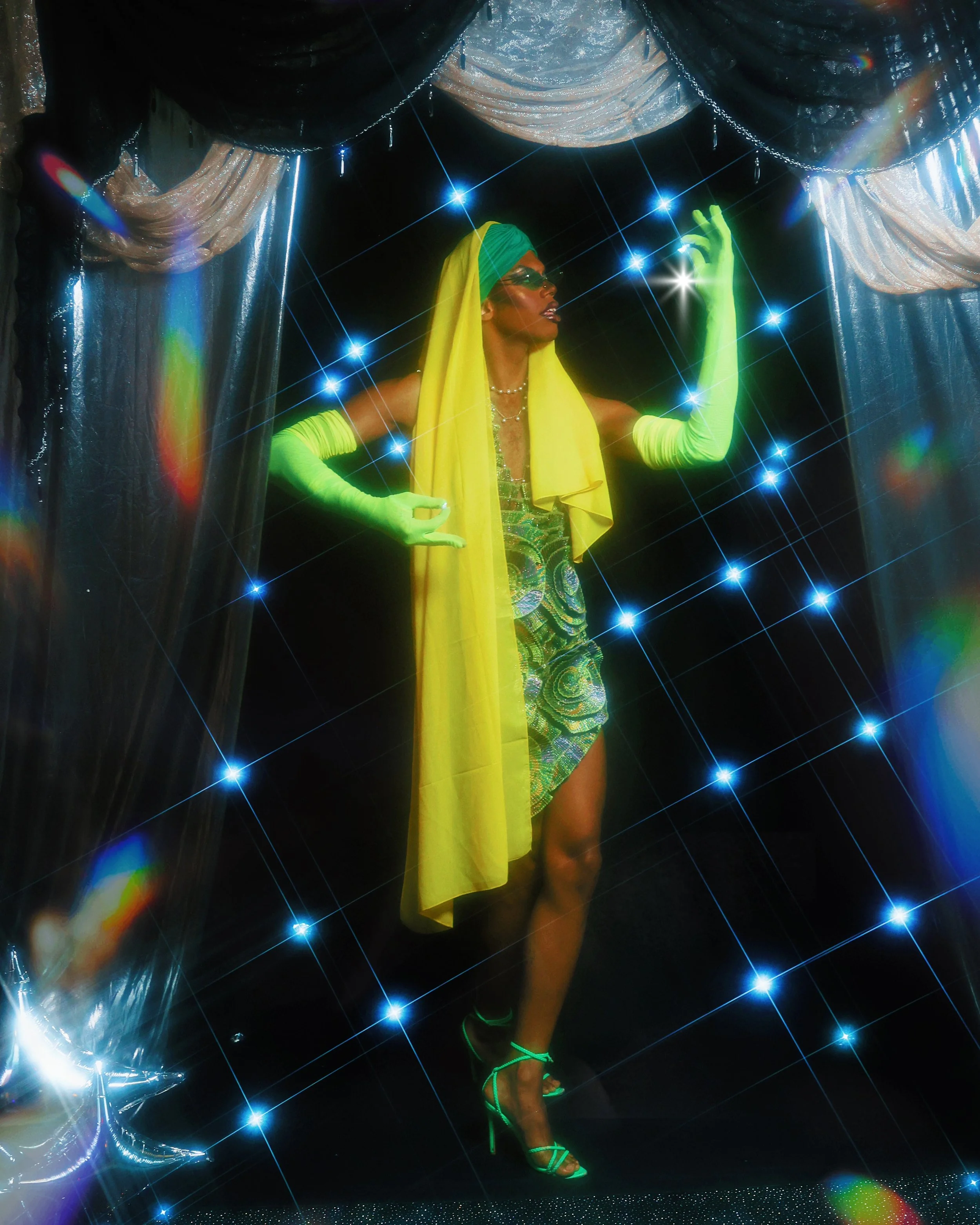 Lightwitch-13.jpg