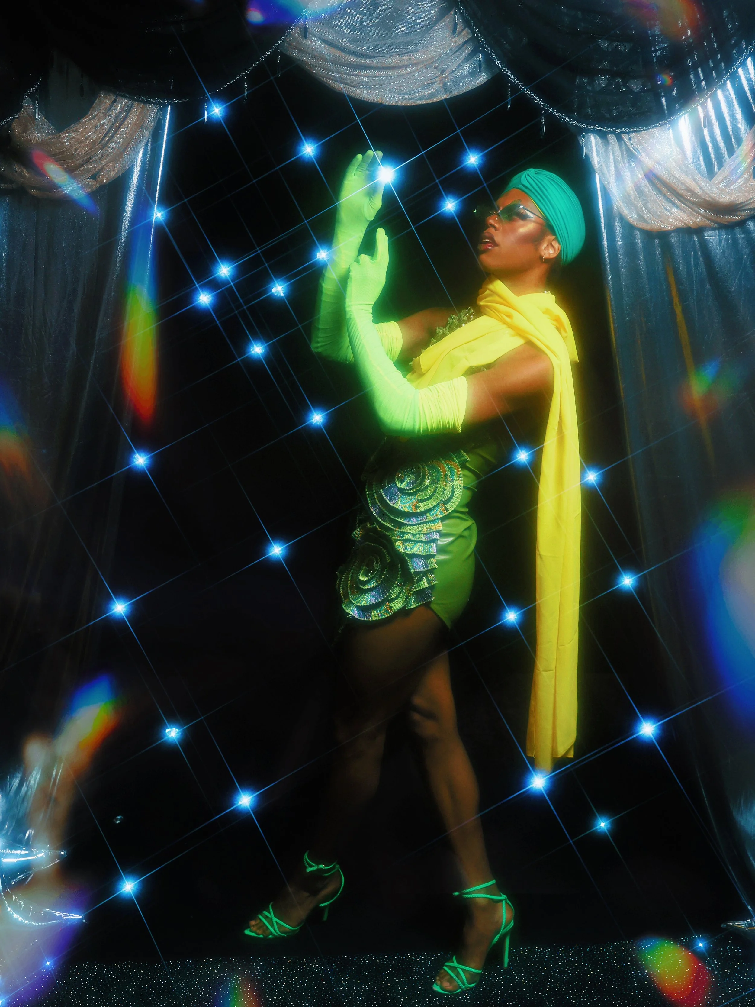 Lightwitch-16.jpg