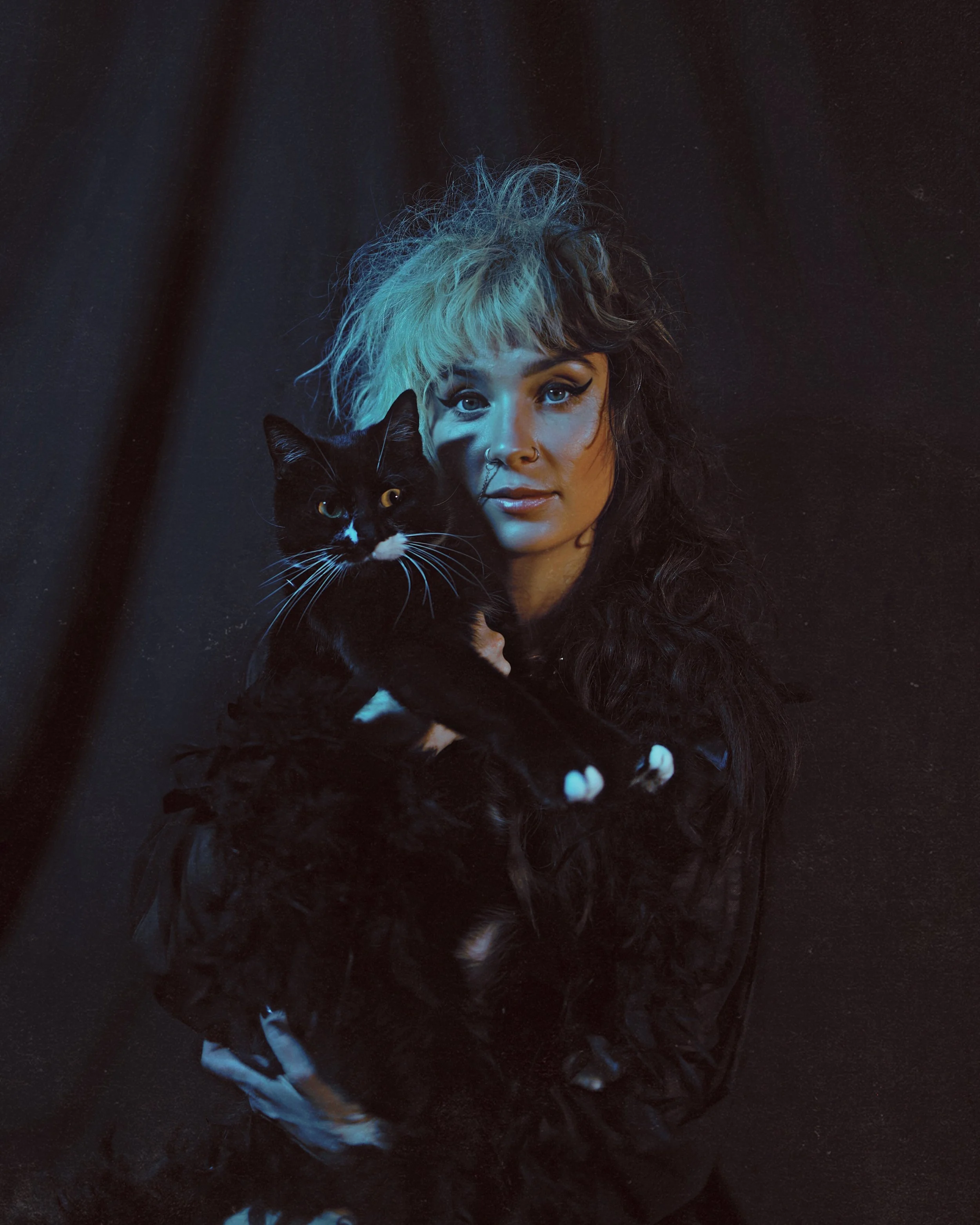 Caturday Portraits - a mini session with your feline familiar 