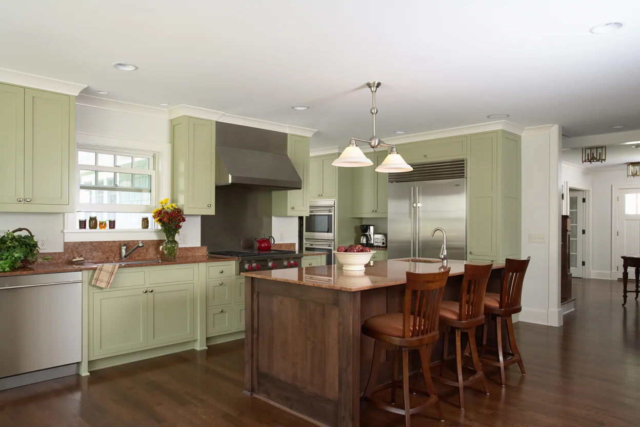 Engebretson_kitchen_v1_lrg.jpg