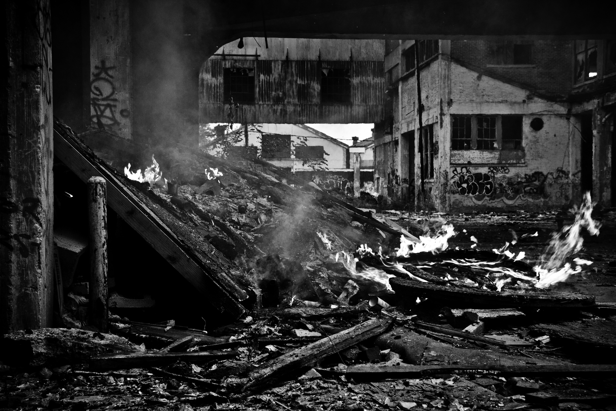  Fires litter the streets and &nbsp;abandoned structures of Detroit. Many are the result of scrappers who utilize them to melt the coatings on the metal they obtain. Packard Plant, Detroit. &nbsp; 