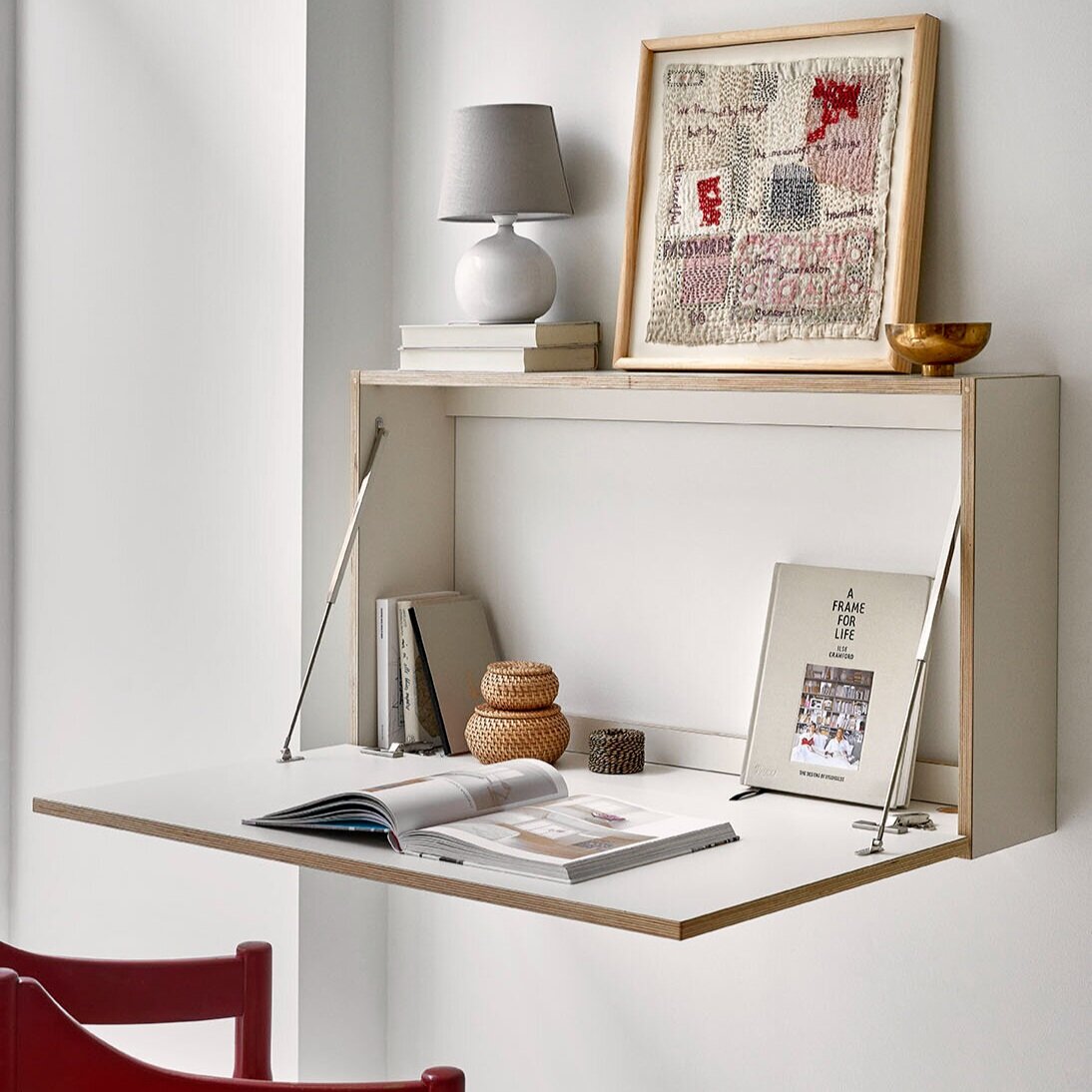 STAYPROJECT_SHOWROOM_HYGGE_DESK_01.jpg