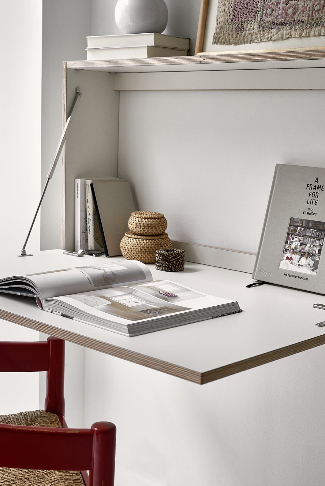 STAYPROJECT_SHOWROOM_HYGGE_DESK_03.jpg