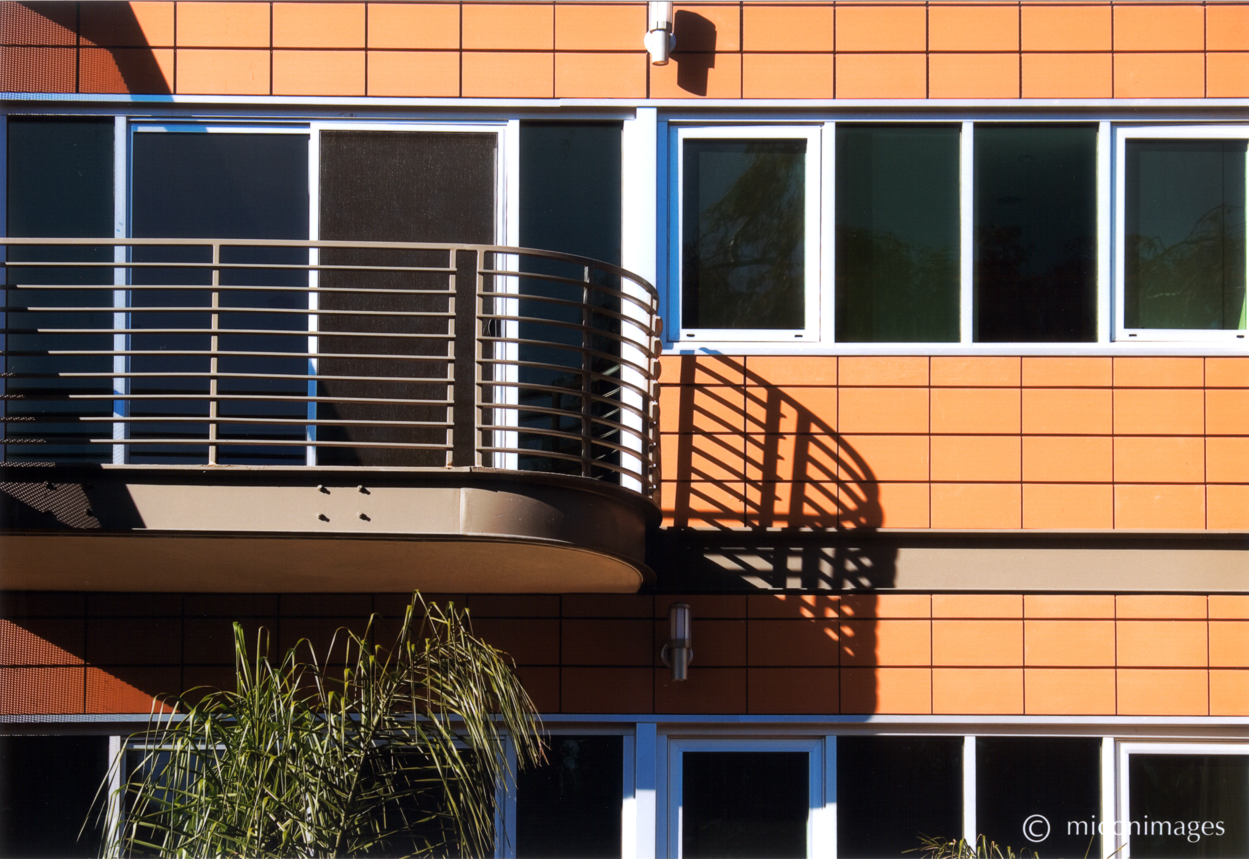 MONDE-Exterior-4.jpg