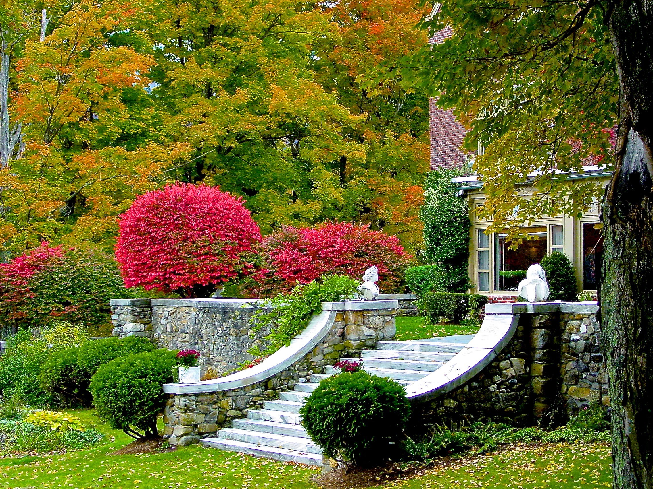 Wilburton stairs autumn.jpg