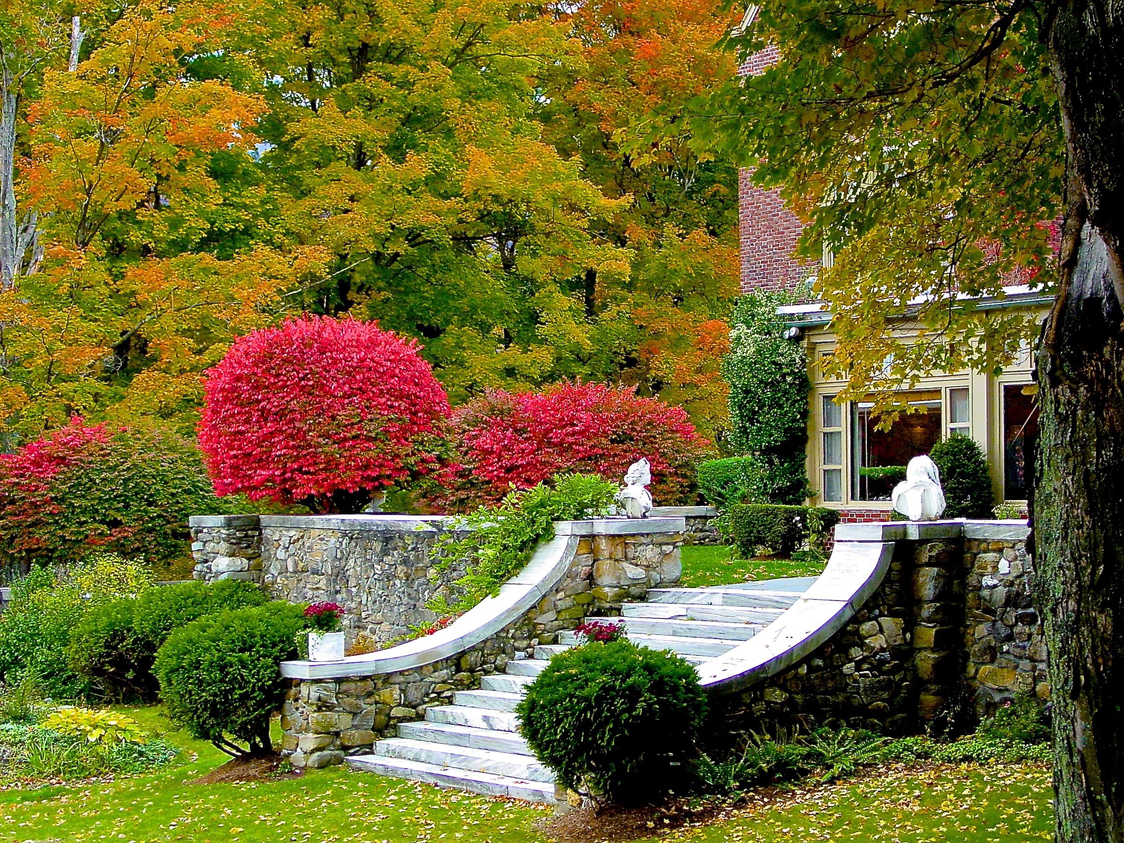 Fall in love at The Wilburton Colors on steps.jpeg