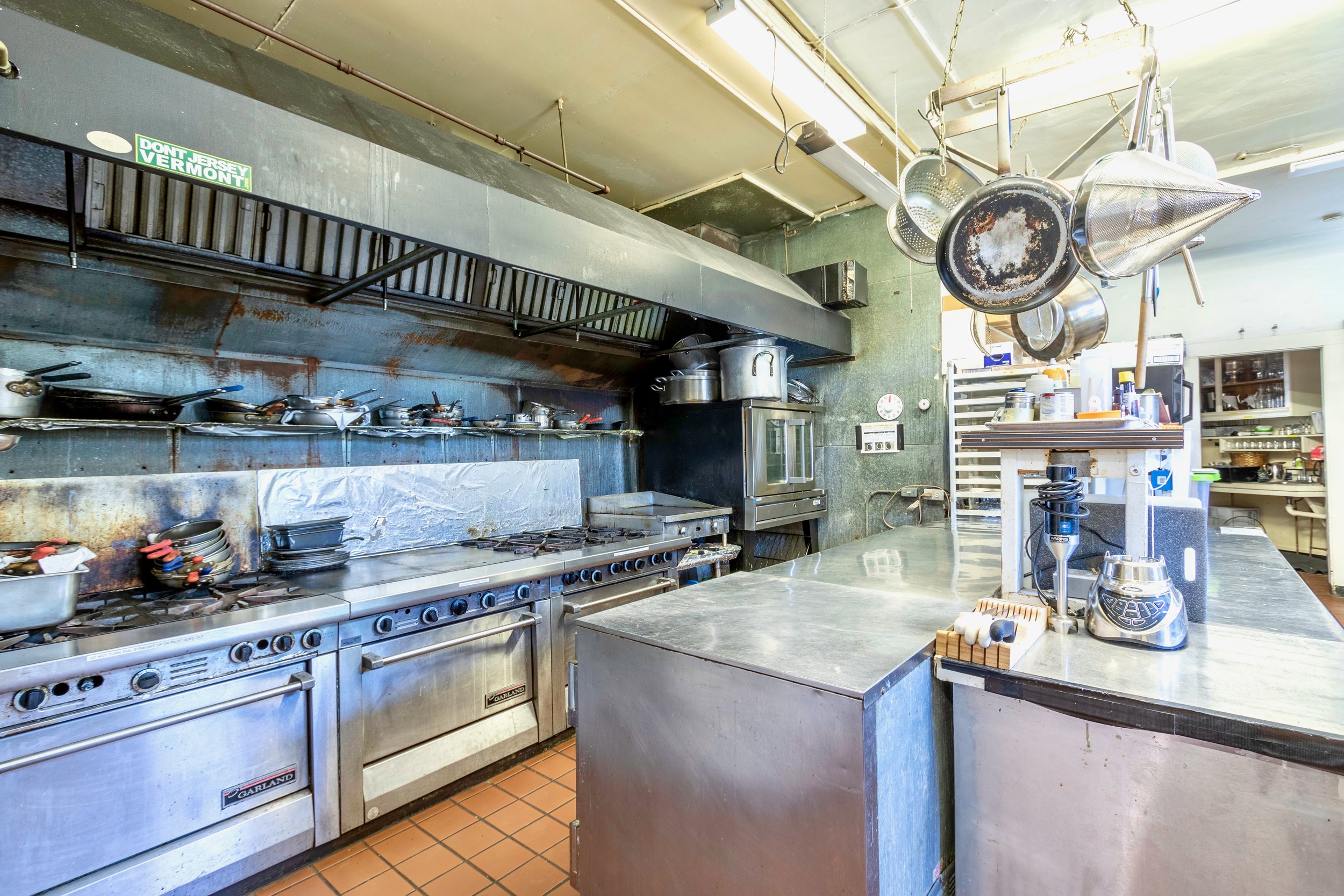 commercial_kitchen_facing_ovens_The_Wilburton.jpeg