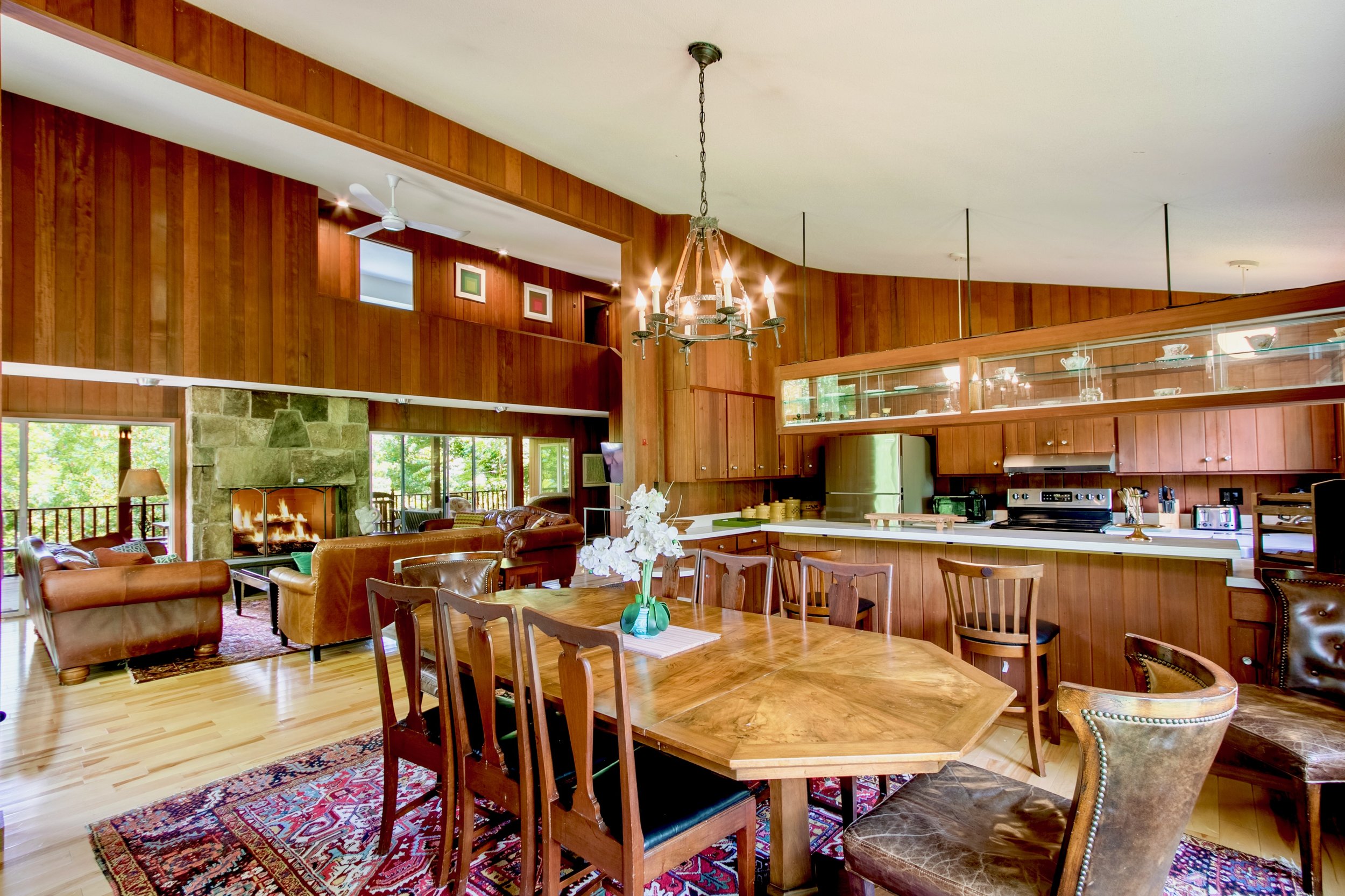 Dining room open kitchen livingroom GMH Alex Vincent.jpeg