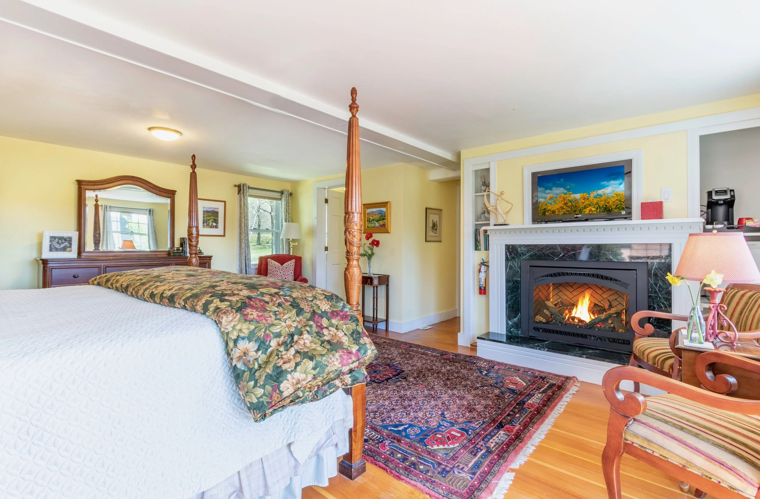 24 facing fireplace.jpeg