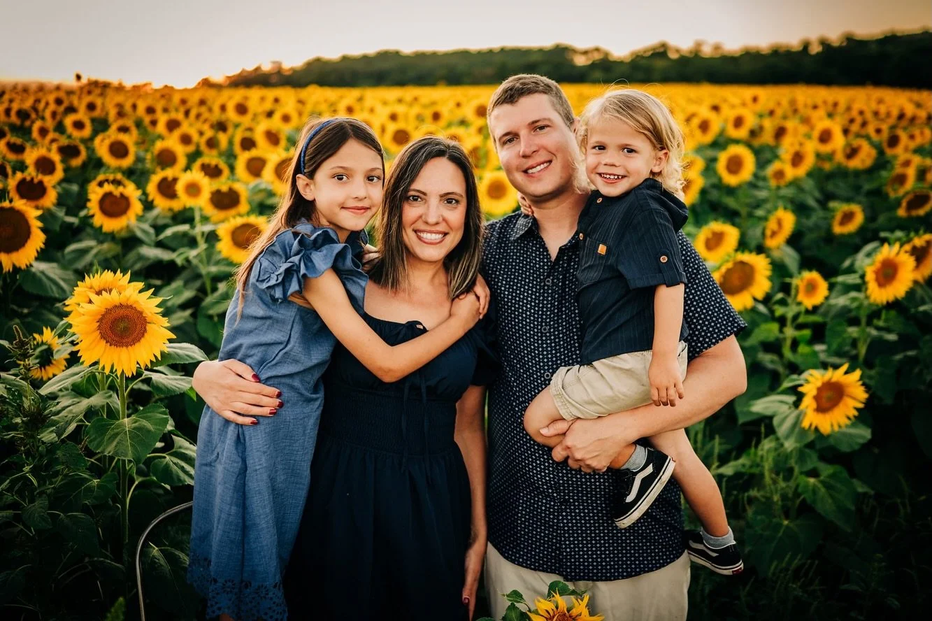 Not to be dramatic, but this field was absolutely ridiculous that night!!

Eva + Luca brought the cute, mom + dad brought the laughs, and the sun decided to do the MOST.
