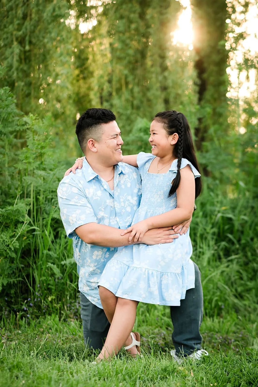 lehigh-valley-family-photographer-dad-daughter.jpg