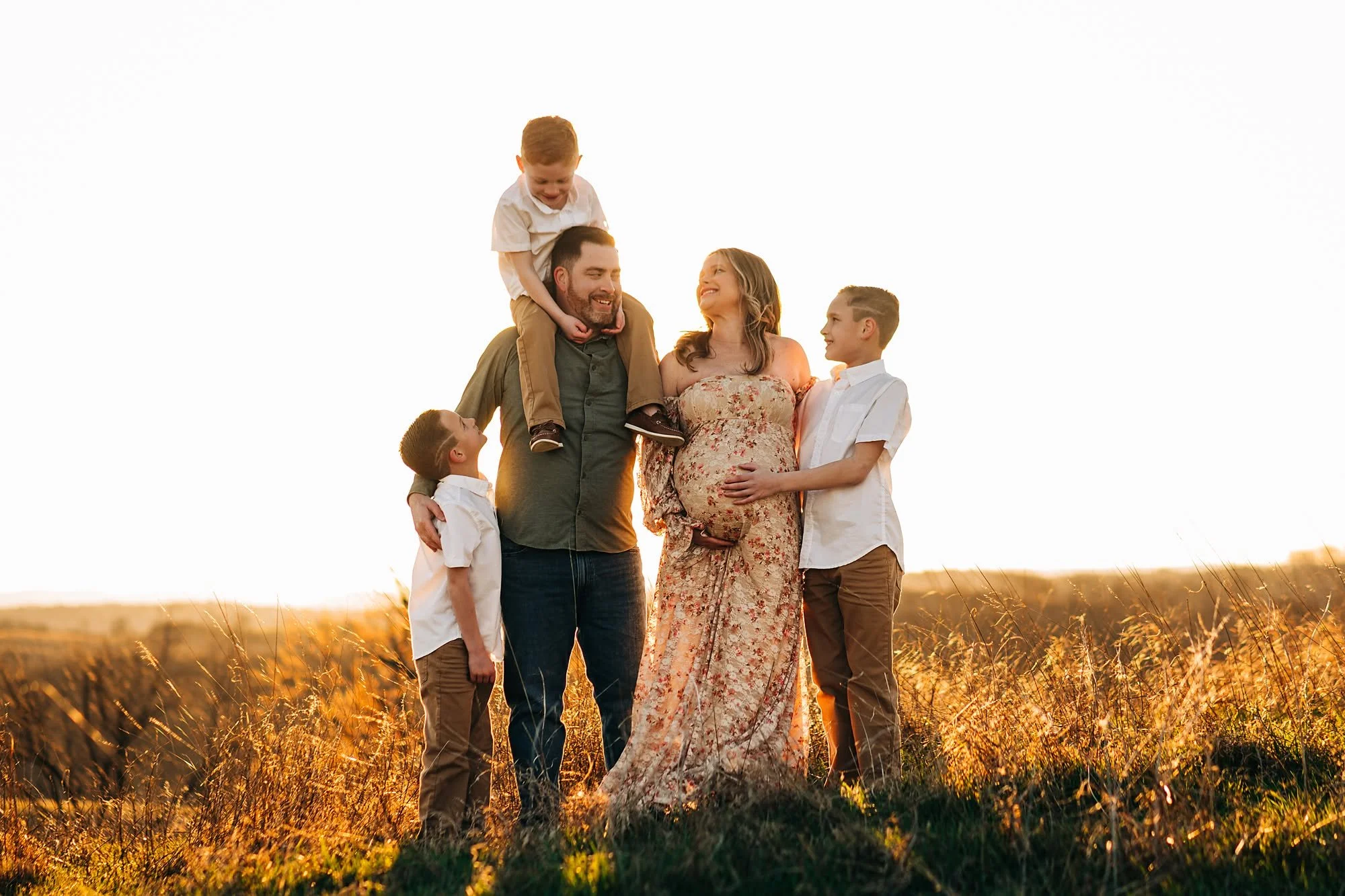 lehigh-valley-family-photographer-family-sunset.jpg