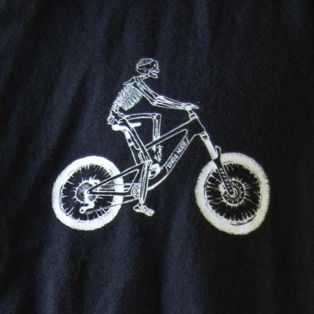 Skeleton bikefrontcloseup.jpg
