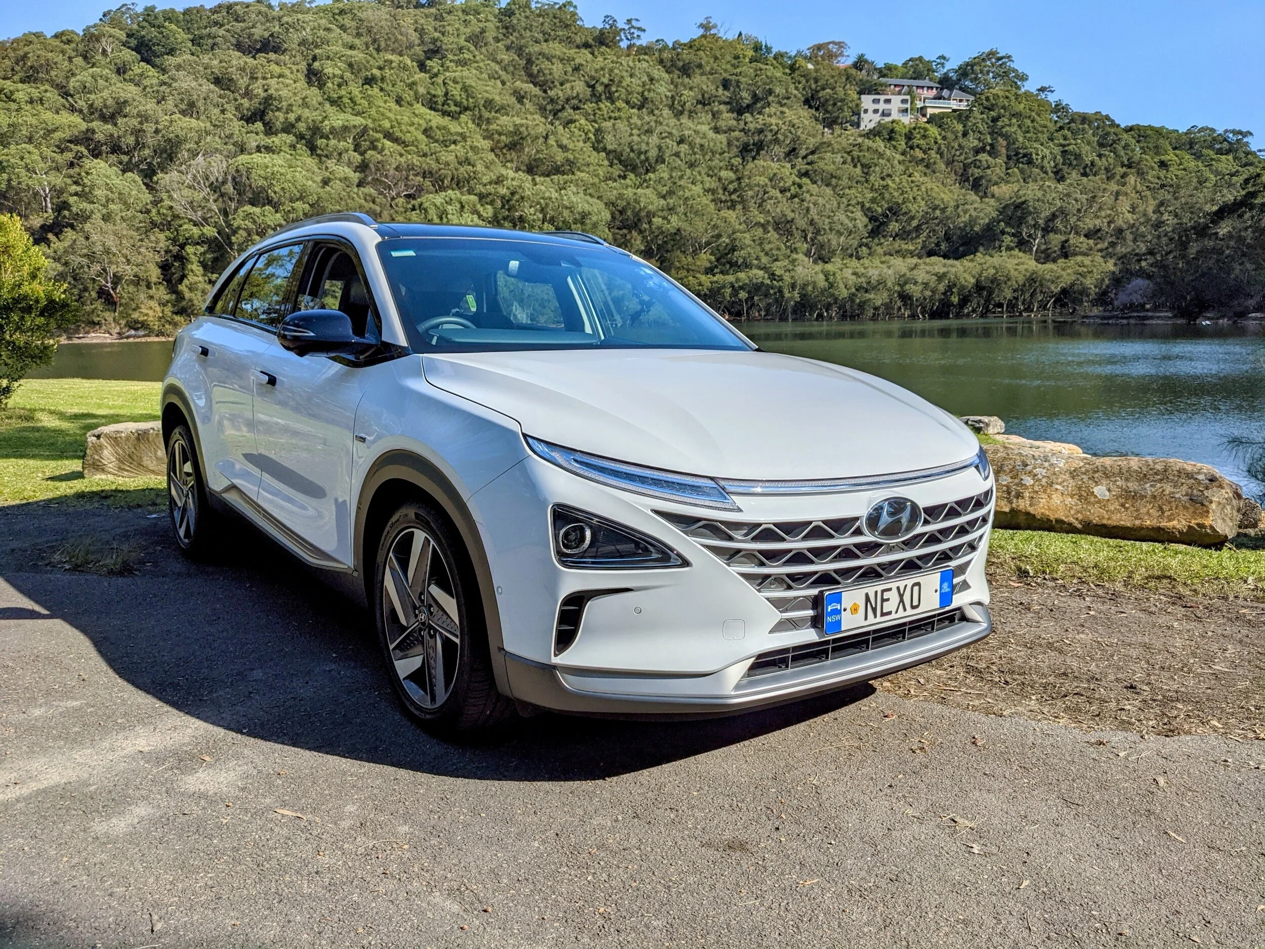 Hyundai Nexo hydrogen fuel cell vehicle review