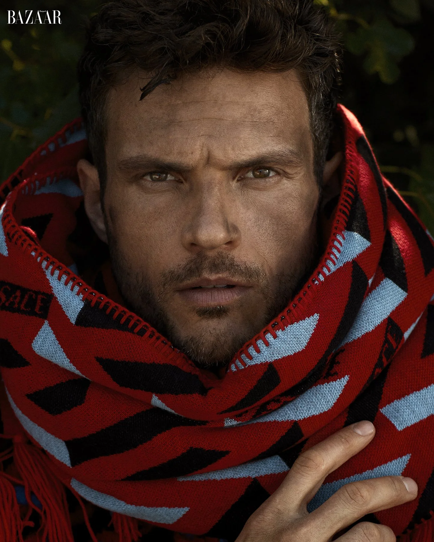 RYANESQUIRE_Shot_05_1057_B.jpg