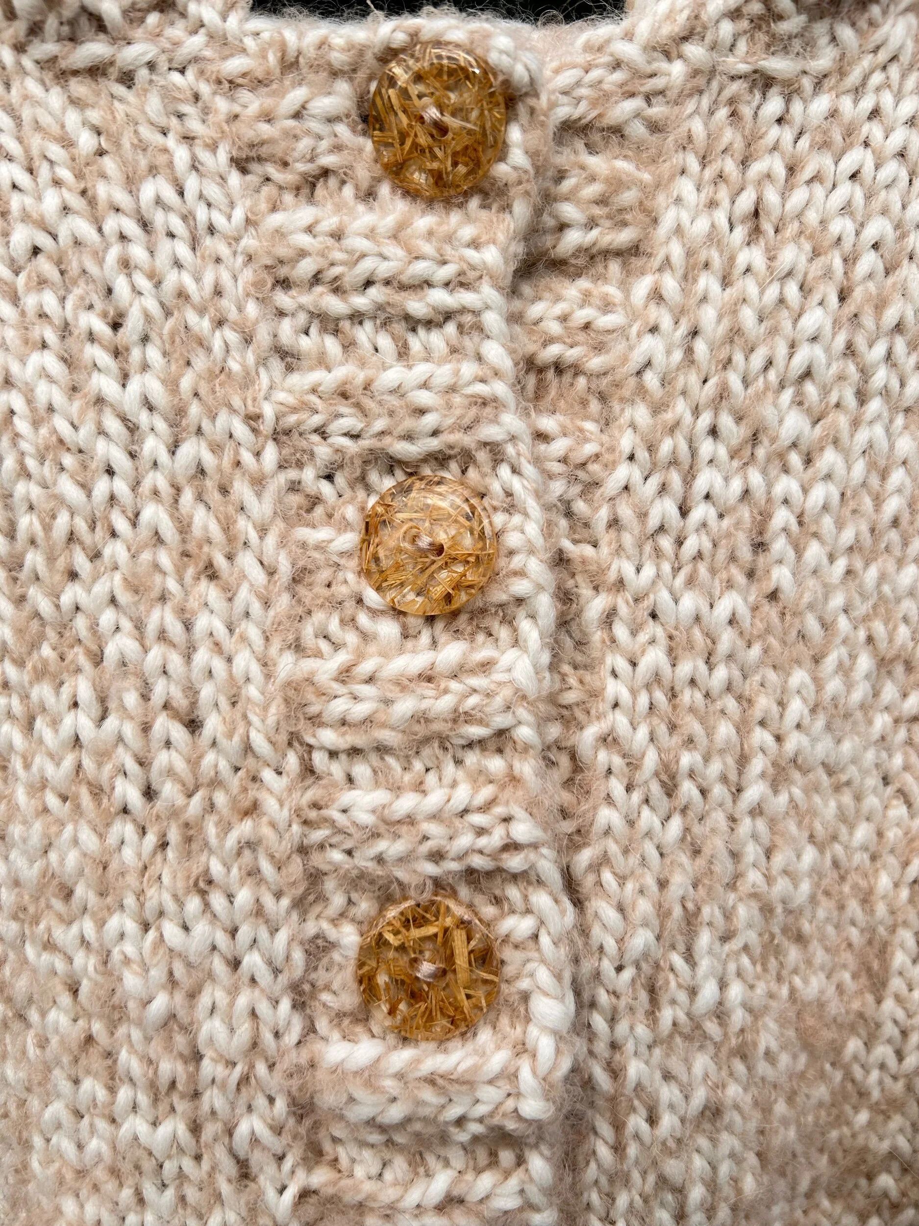 8700637D-0461-477C-866A-8F2EA859EFE8