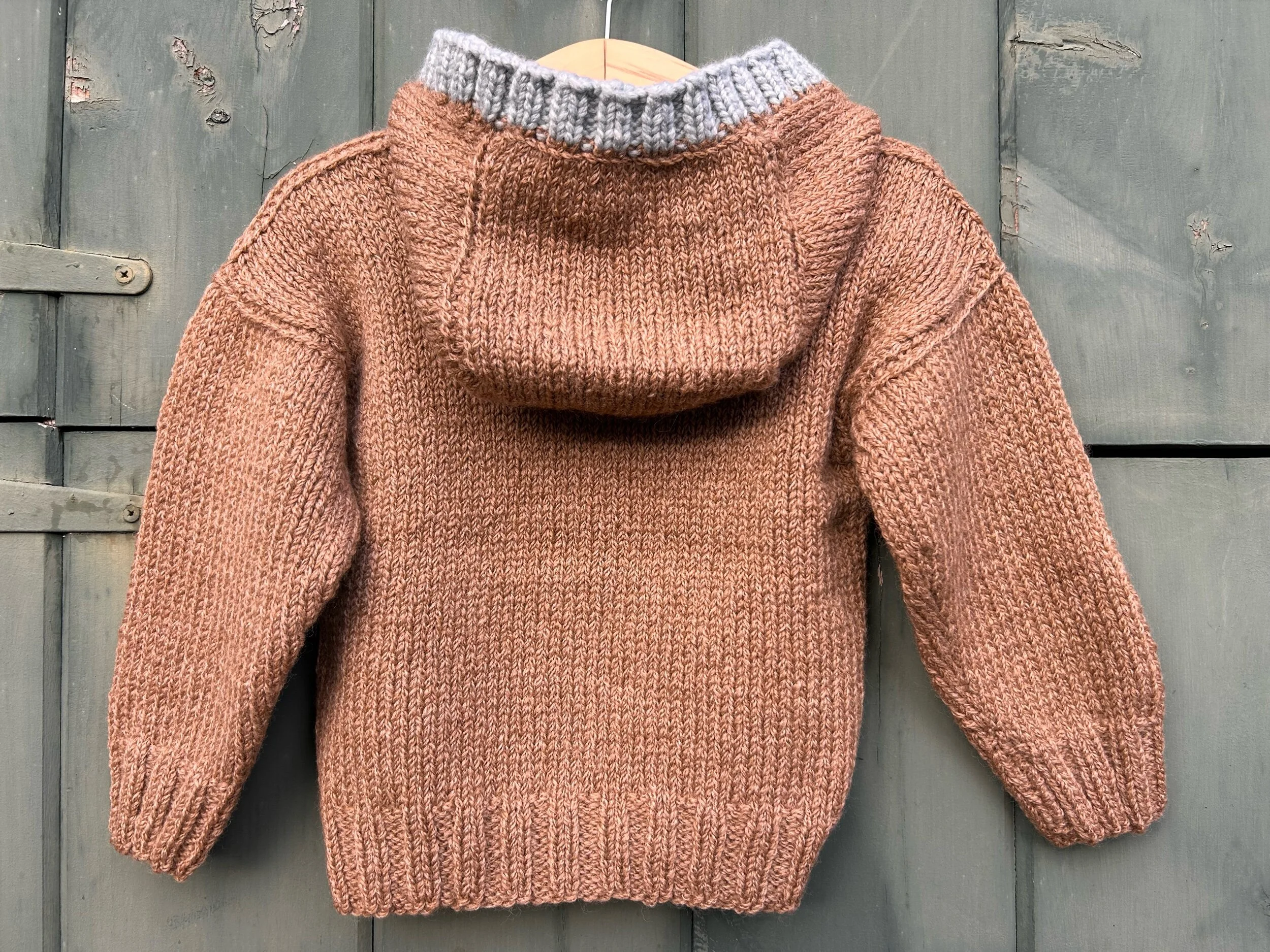 8AB94C14-546B-464D-B23F-D220684ADA1B