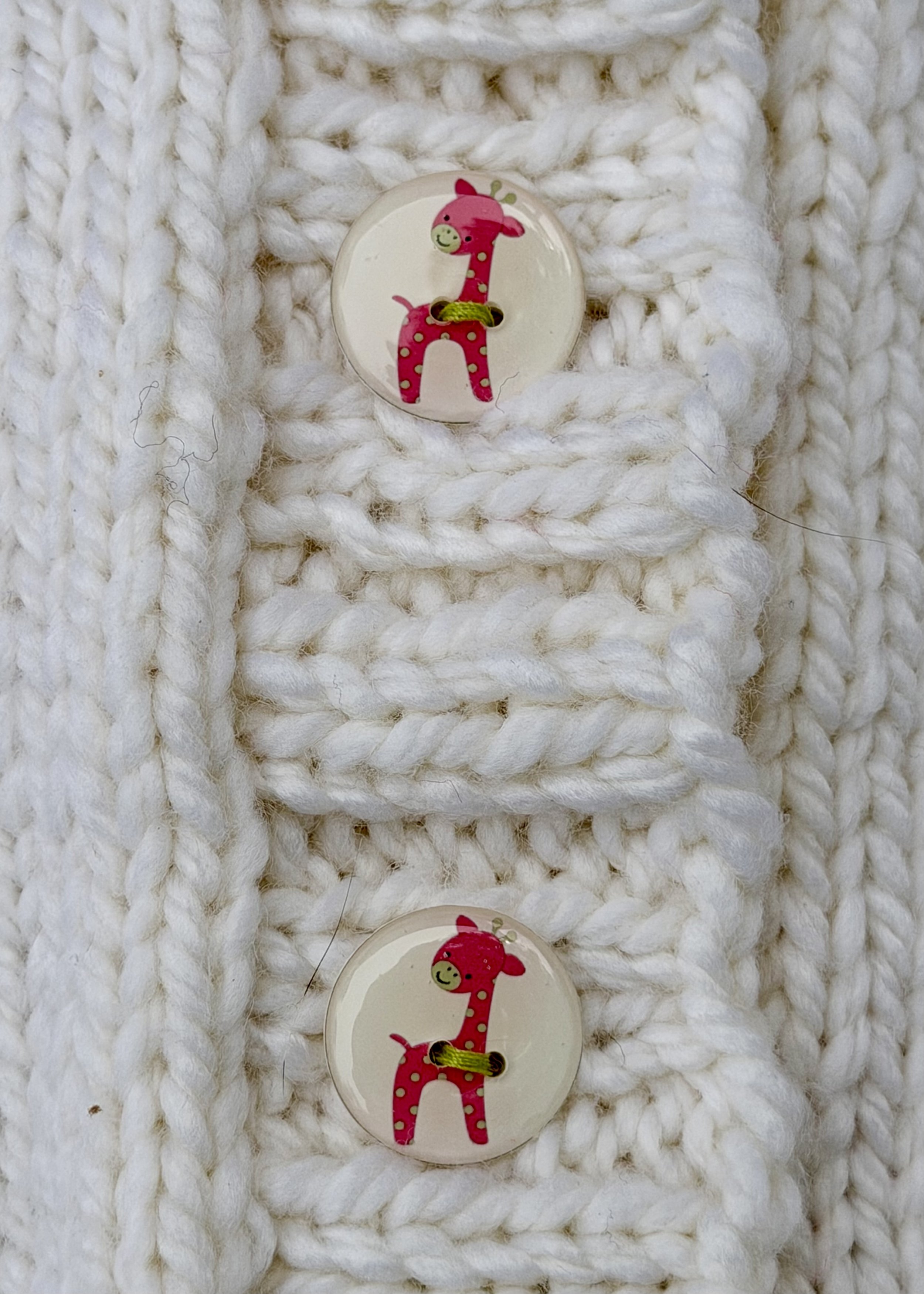 pinkgiraffebuttons.jpeg