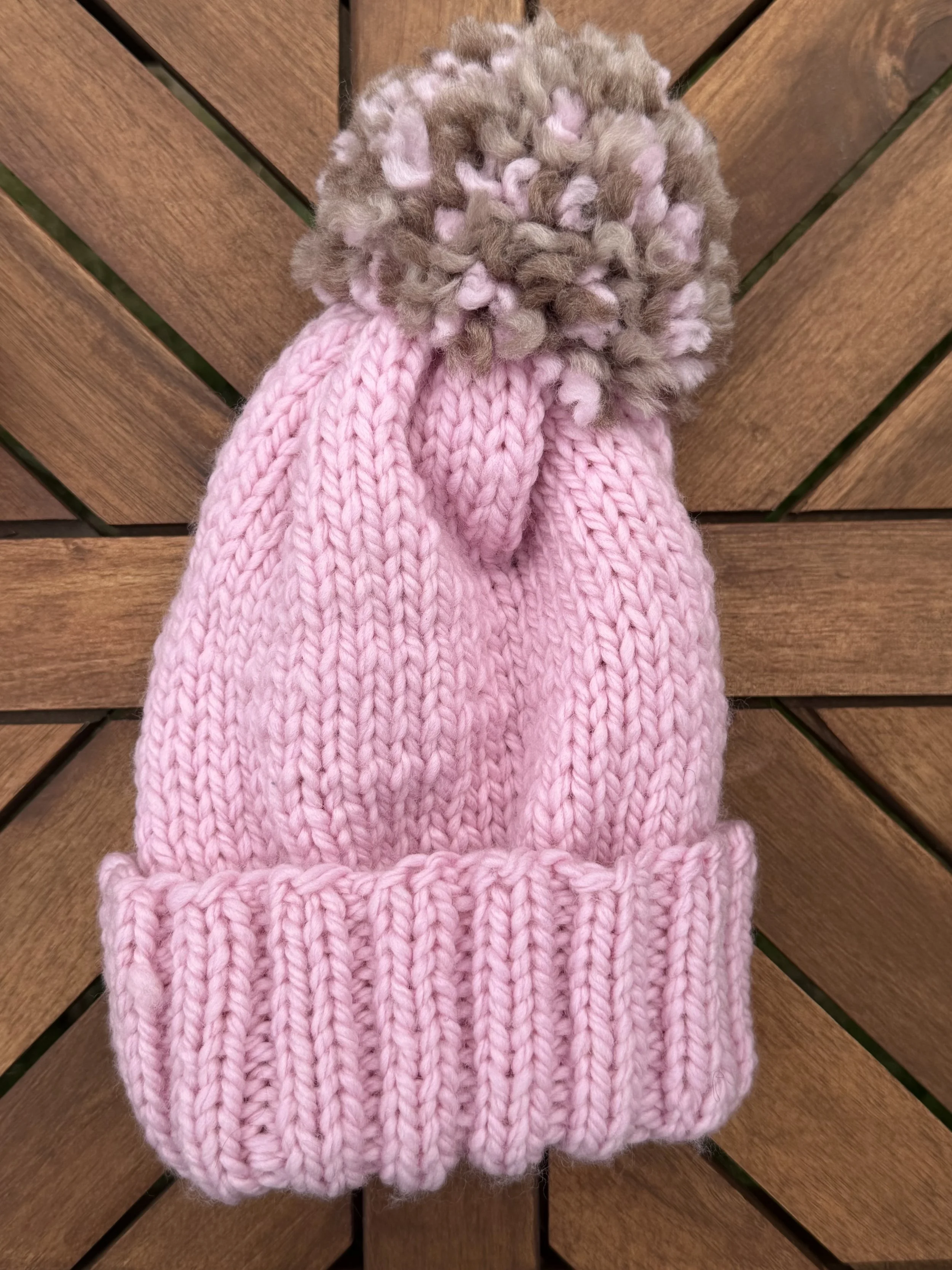 pinkpompomhat.jpg