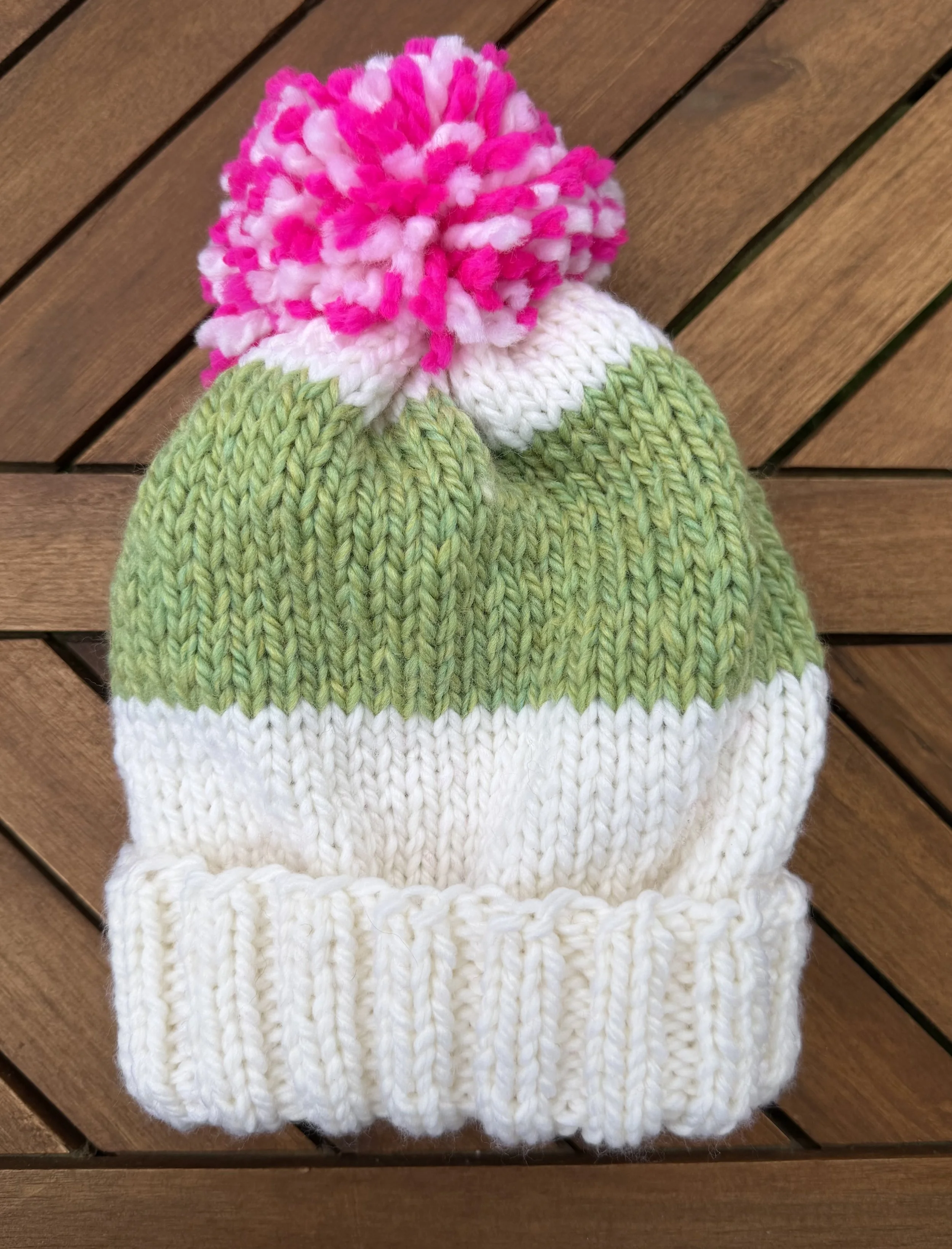 pinkgiraffehat.jpeg