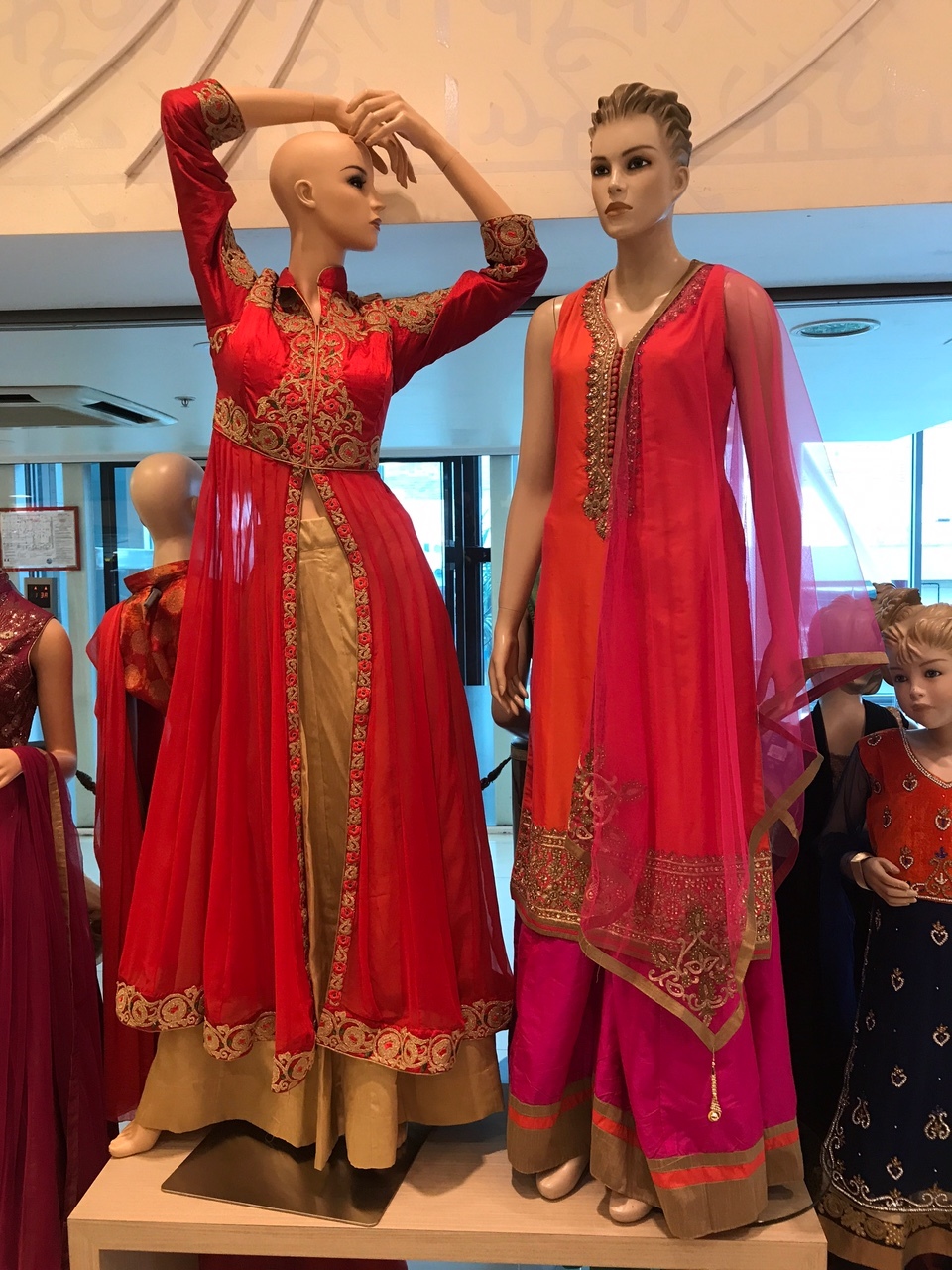 Indo-Fijian (or Fijian Born Indian) fashions at the local mall. 