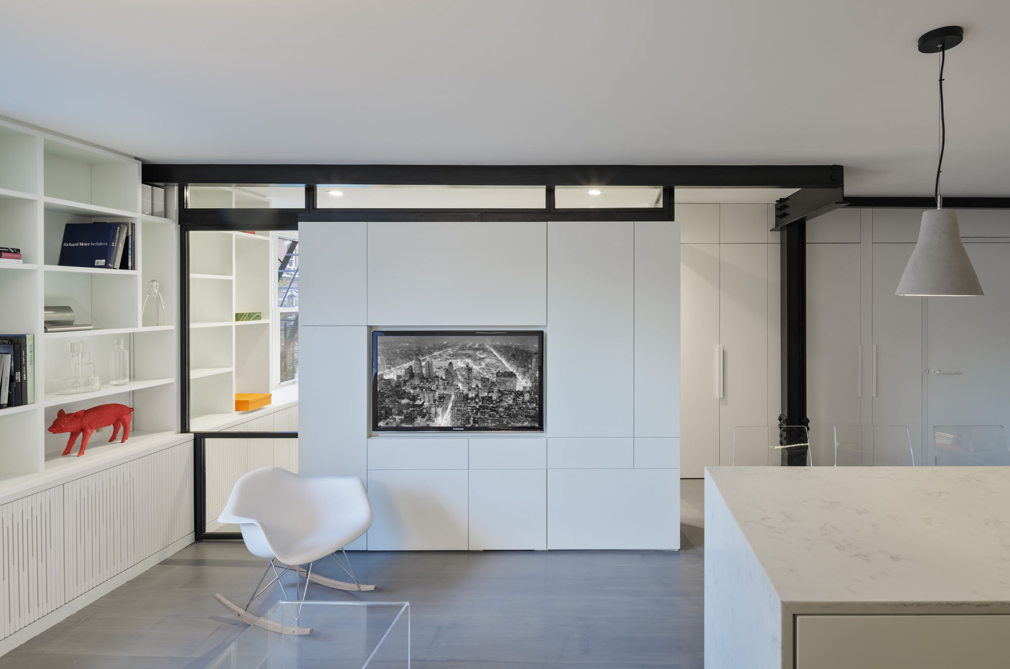 oswald apartment