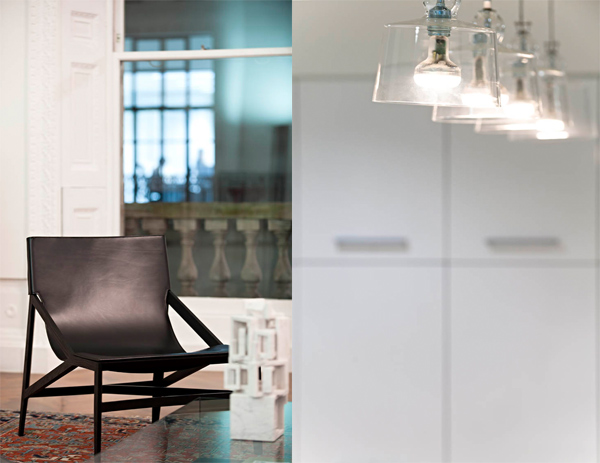 Executive-room-with-masculine-and-elegant-loose-furniture-and-Blown-glass-pendant-lamps-from-Produzione-Privata.jpg