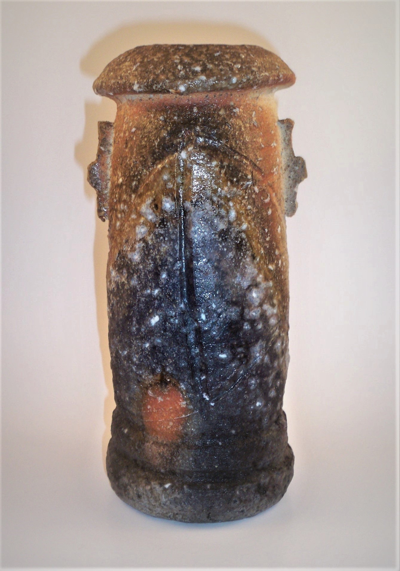  Hanaire (vase), Suigetsu Studio