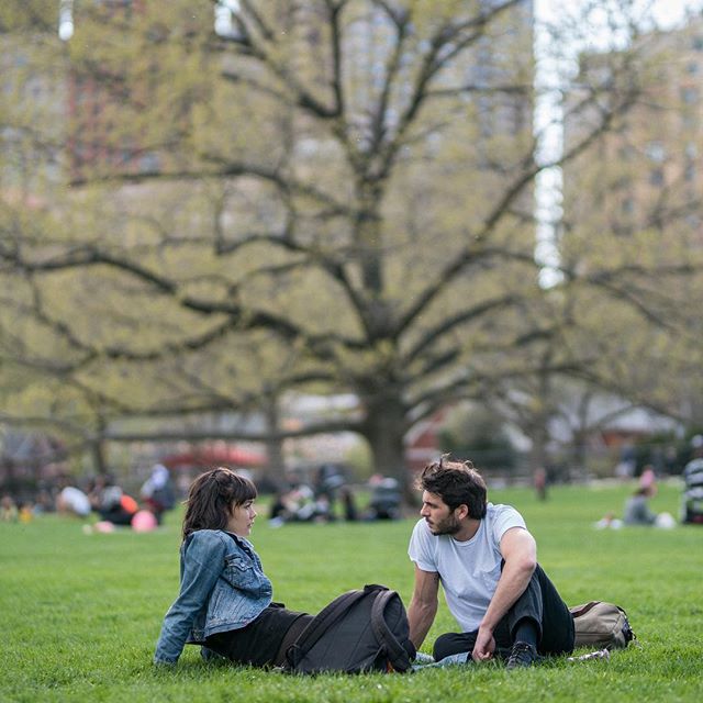 Candid shot of a couple in Sheepโs Meadow this past summer. Anyone know these two? Tag-em if you know them!.
.
.
.
.
#nyc #centralpark #love #couple #summer #citylove