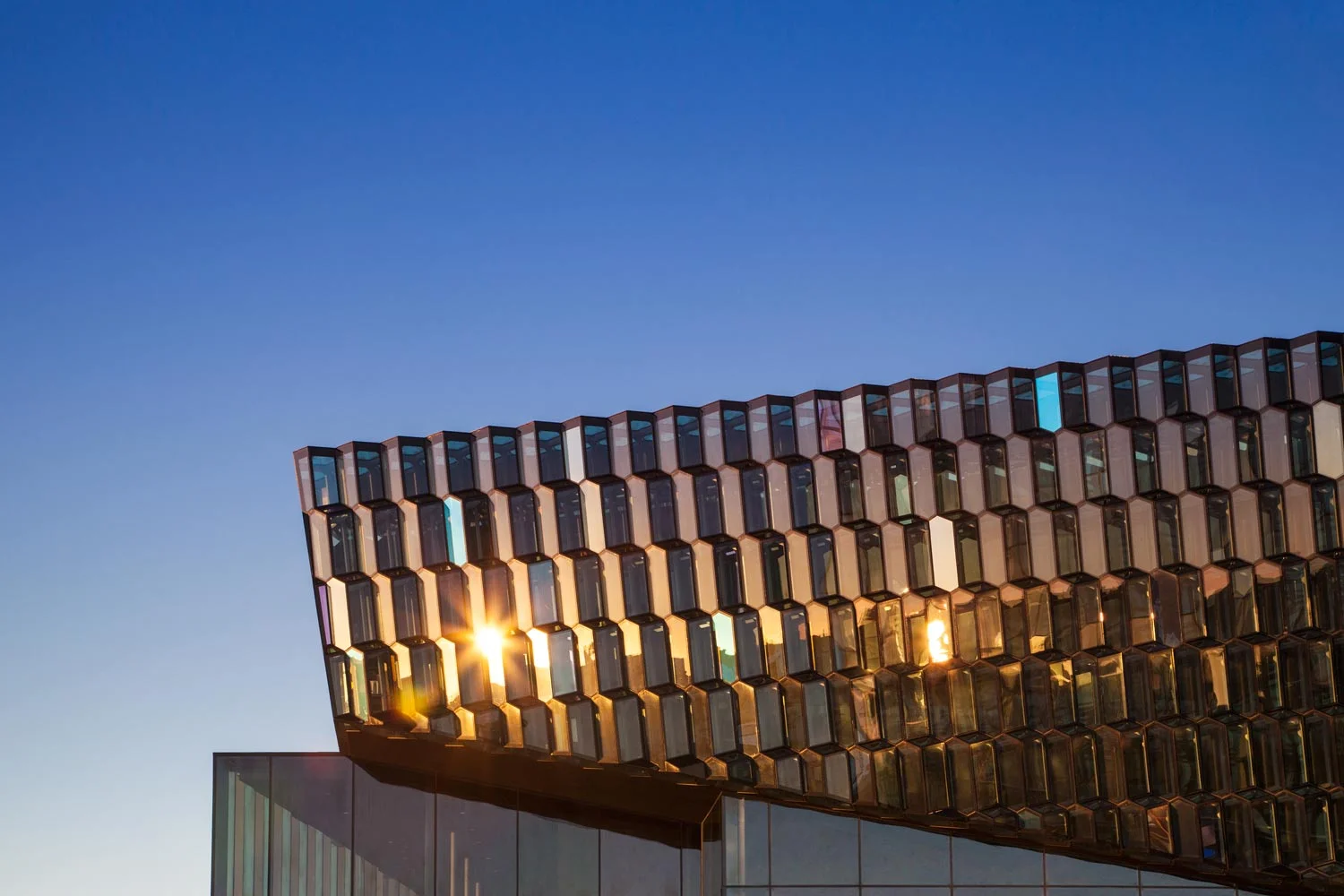Harpa-Concert-Hall_Reykjavik_Iceland_TH_10.jpg