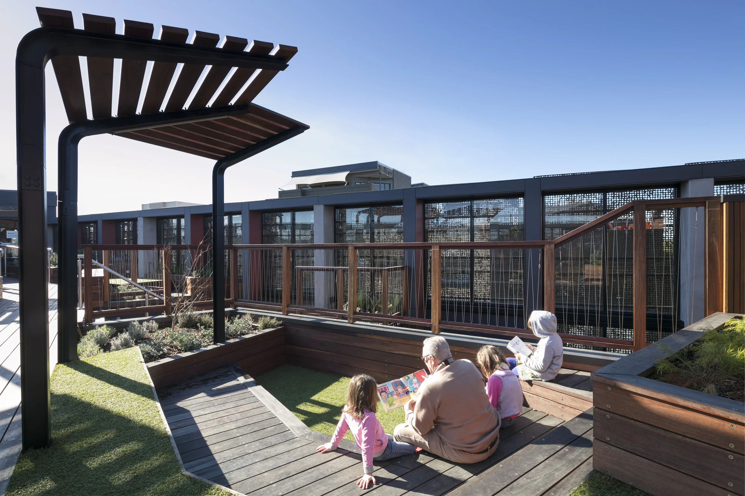 TH_GroupGSA_NthFitzLibrary_S2-418.jpg