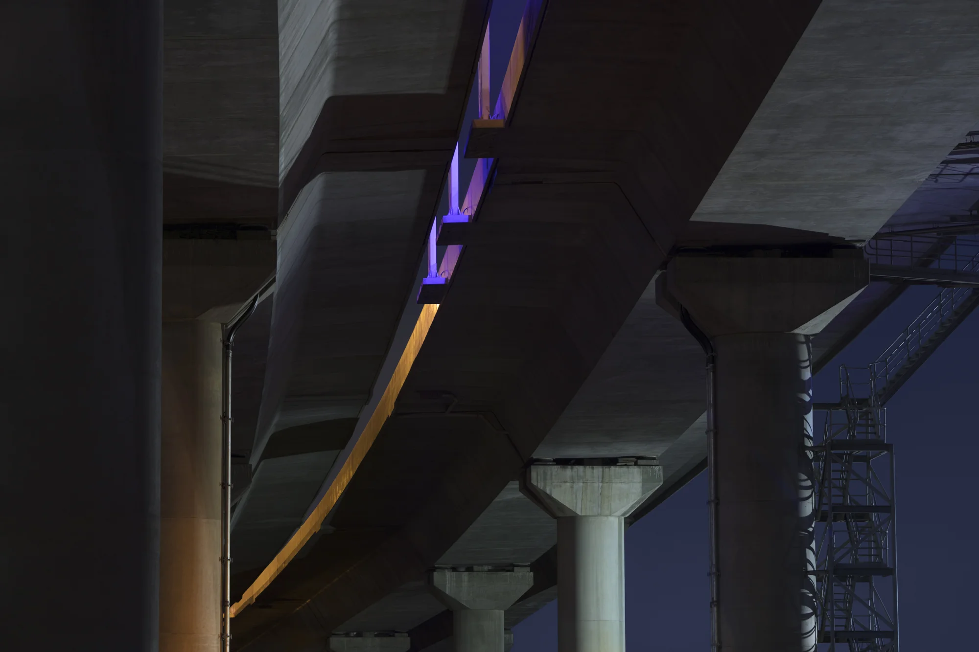 Under The Bridge-131.jpg