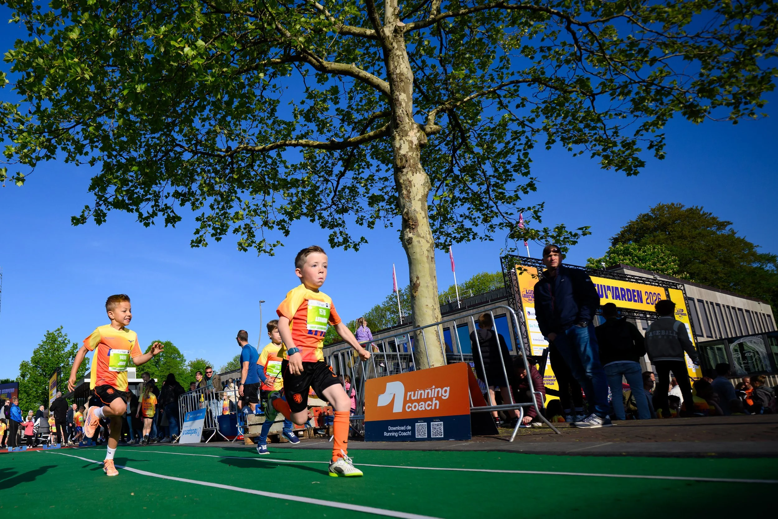 VRA20260510084617_VincentRiemersma_LoopLeeuwarden2026_0180.jpg