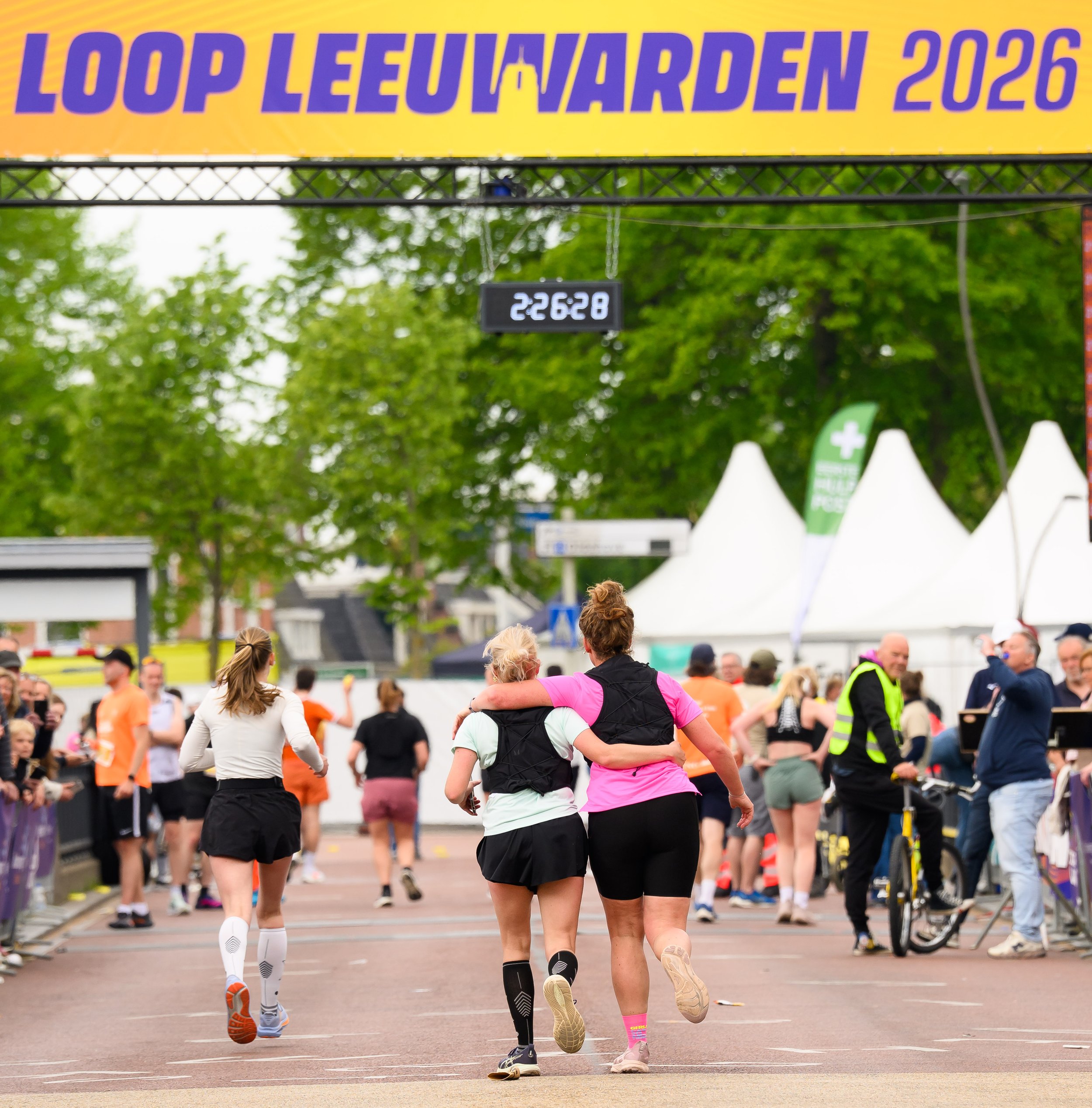 VRA20260510115754_VincentRiemersma_LoopLeeuwarden2026_1177.jpg