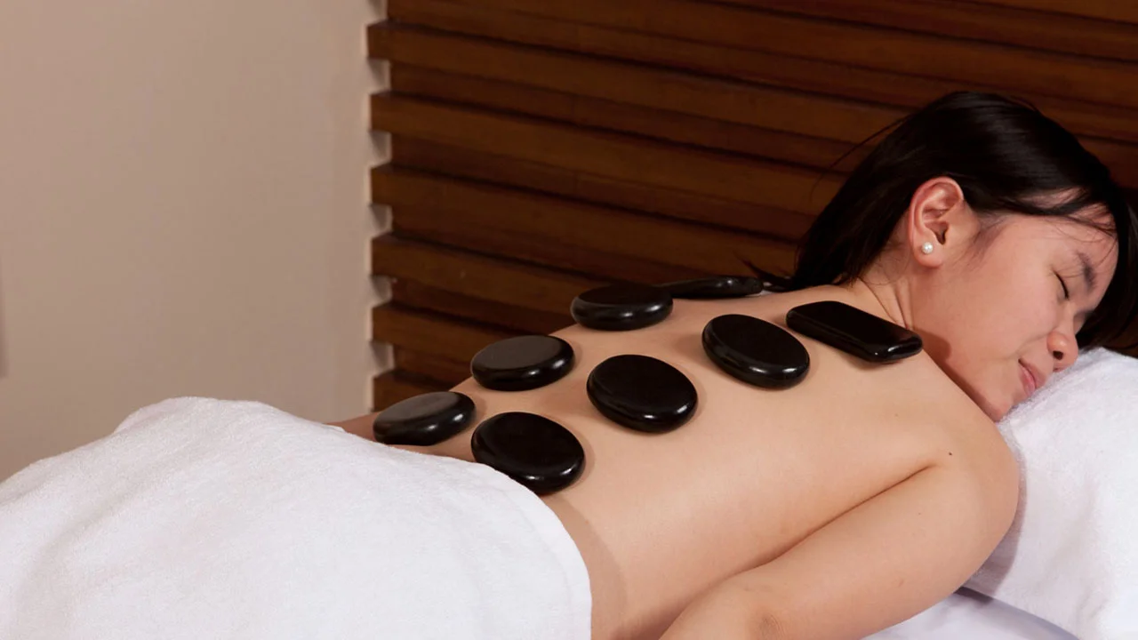 HOT STONE MASSAGE horiz.jpg
