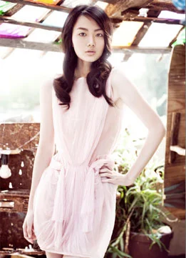 Samantha Xu 07 Pearl Model Management.jpg