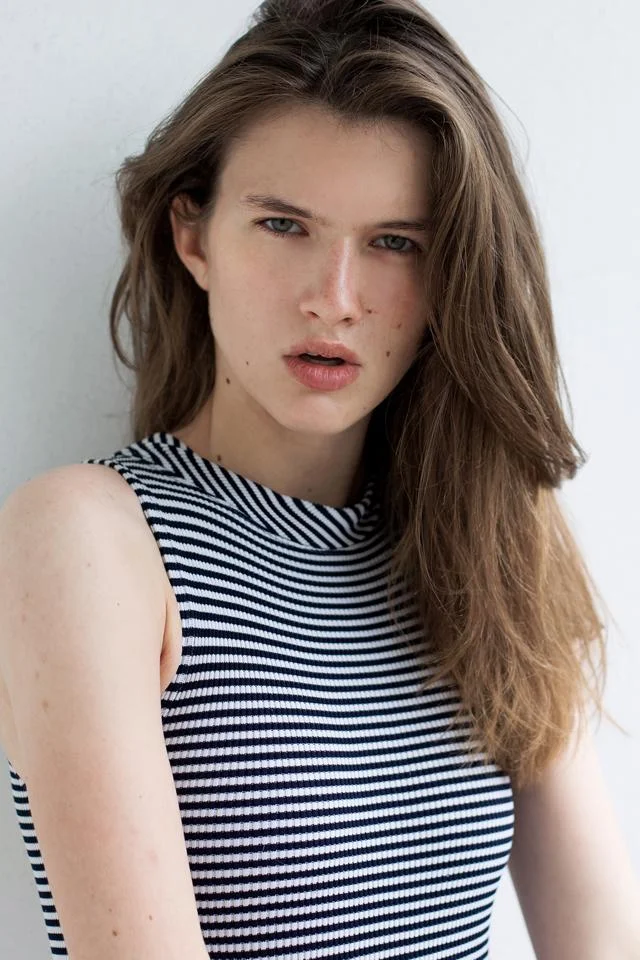 Luna01 Pearl Model Management.jpg
