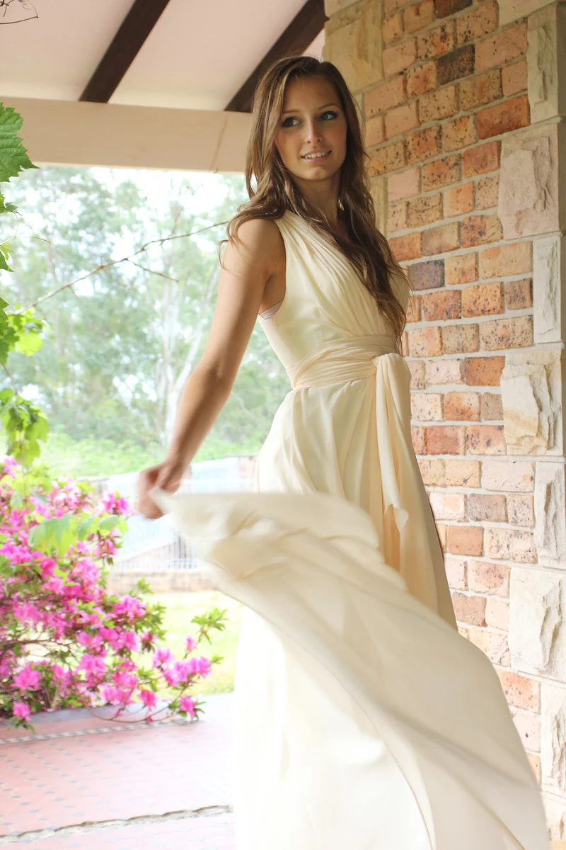      

 
  Model - Claire Parker
 






















     