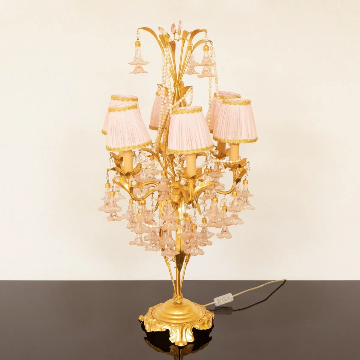 murano-glass-table-lamp-by-patavimat-italy_14_49169a_primary.webp