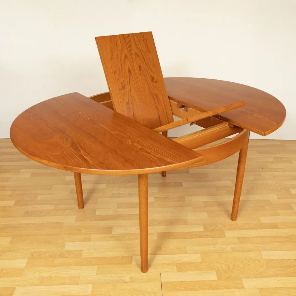danish-midcentury-extending-teak-dining-table-by-vanson-c1965_14_47889e.webp