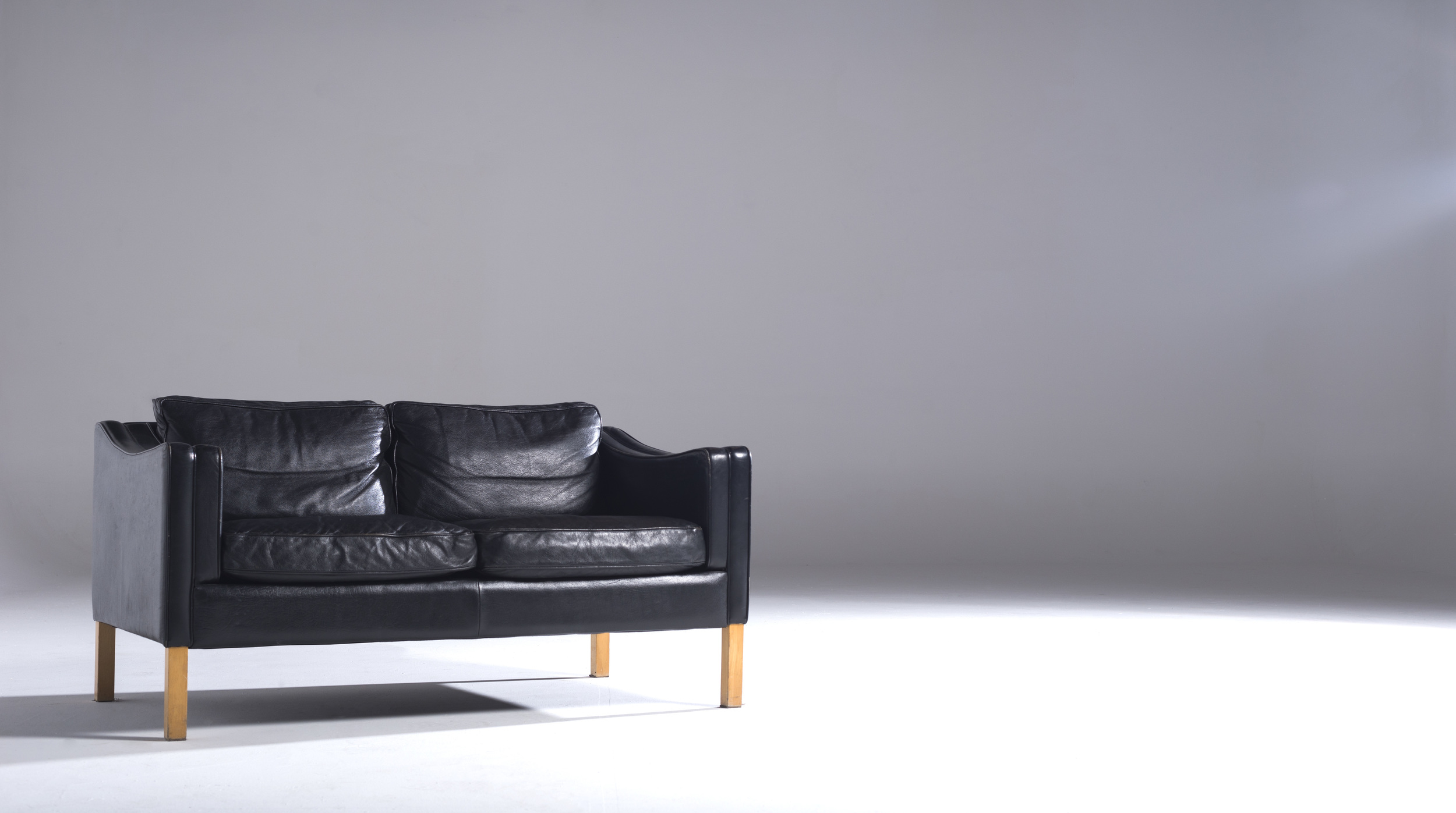 sofa2.jpg