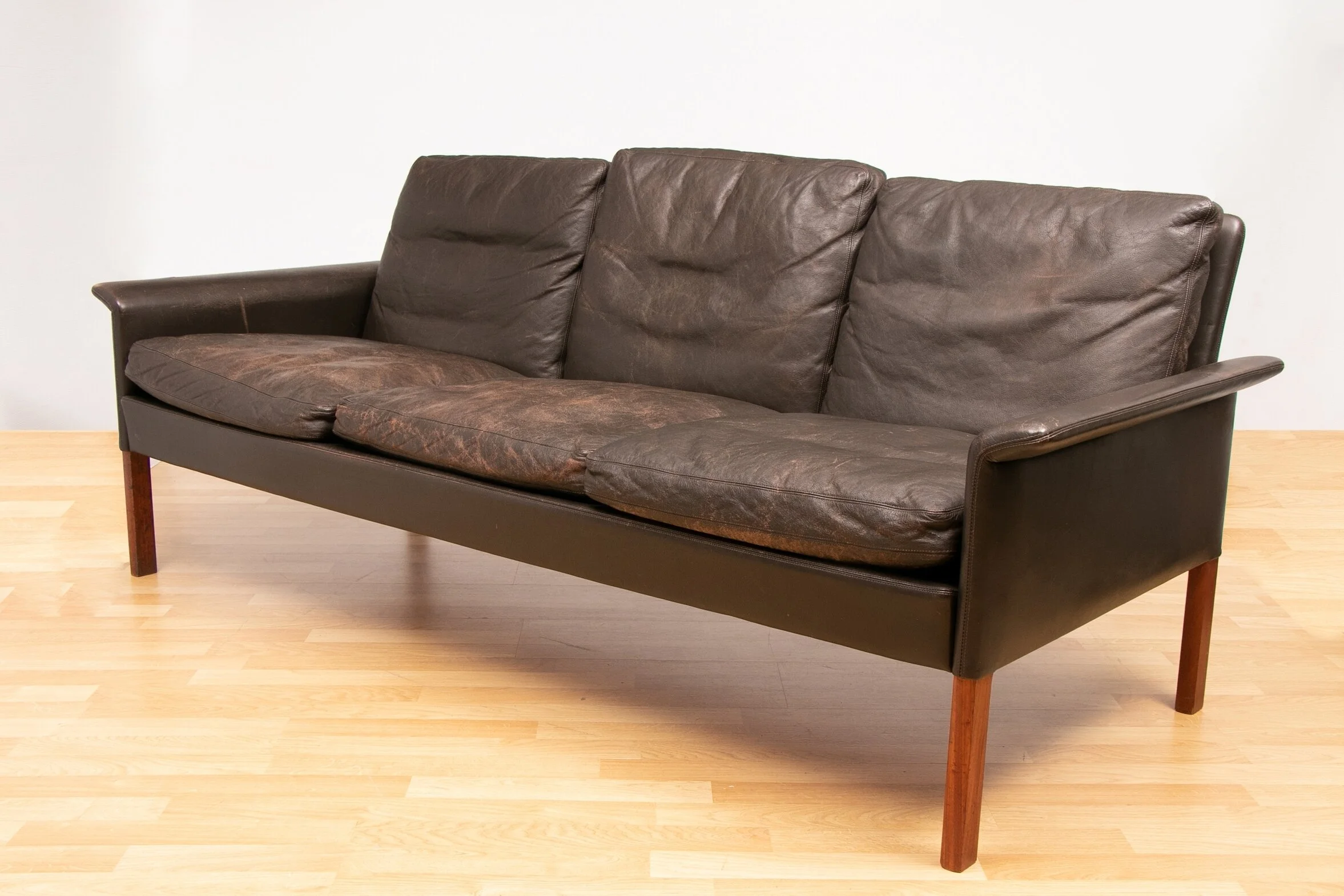 32704b_14_1.jpg