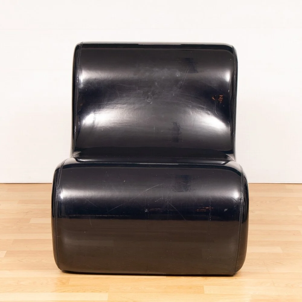 pair-of-blue-vinyl-chairs_34829b_14.jpg