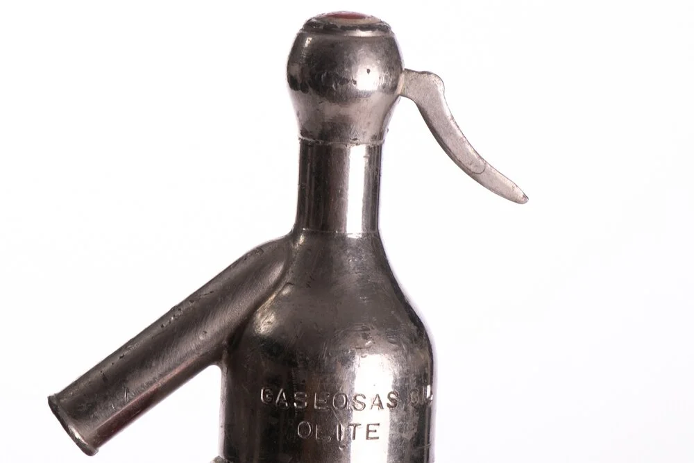 red-vintage-soda-syphon_35209e_14.jpg