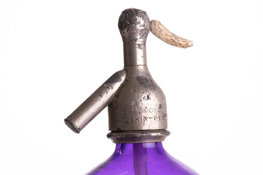 vintage-spanish-soda-syphon_14_36338f.jpg