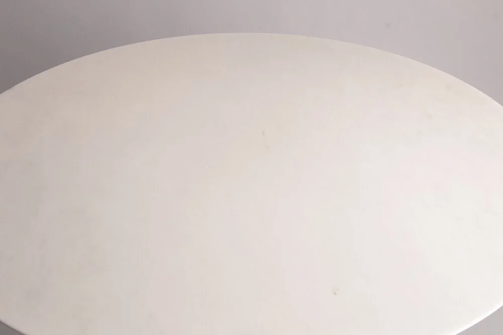knoll-eero-saarinen-tulip-table-in-marble_14_36626c.jpg